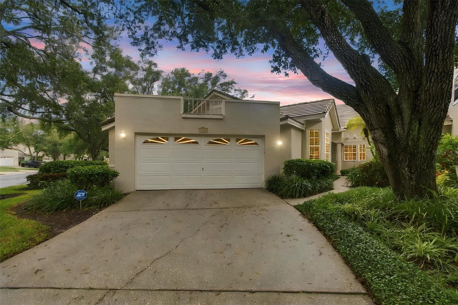 Villa at 435 DATE PALM CT NE, ST PETERSBURG, photo 2 of 53