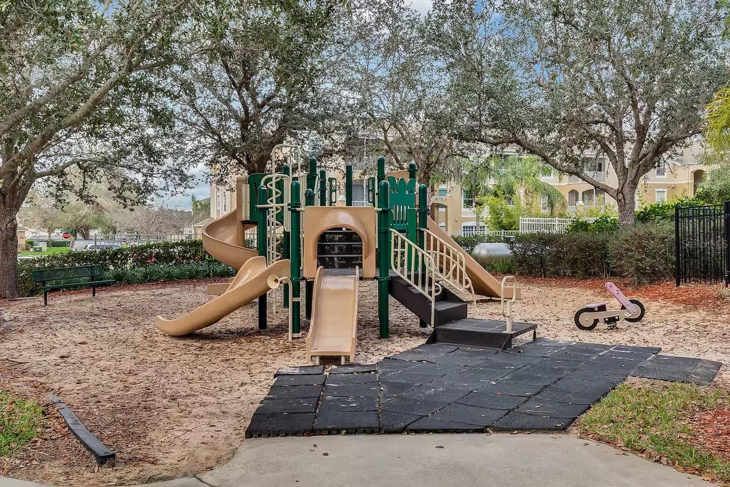 Condominium at 2307 BUTTERFLY PALM WAY #302, KISSIMMEE, photo 7 of 57