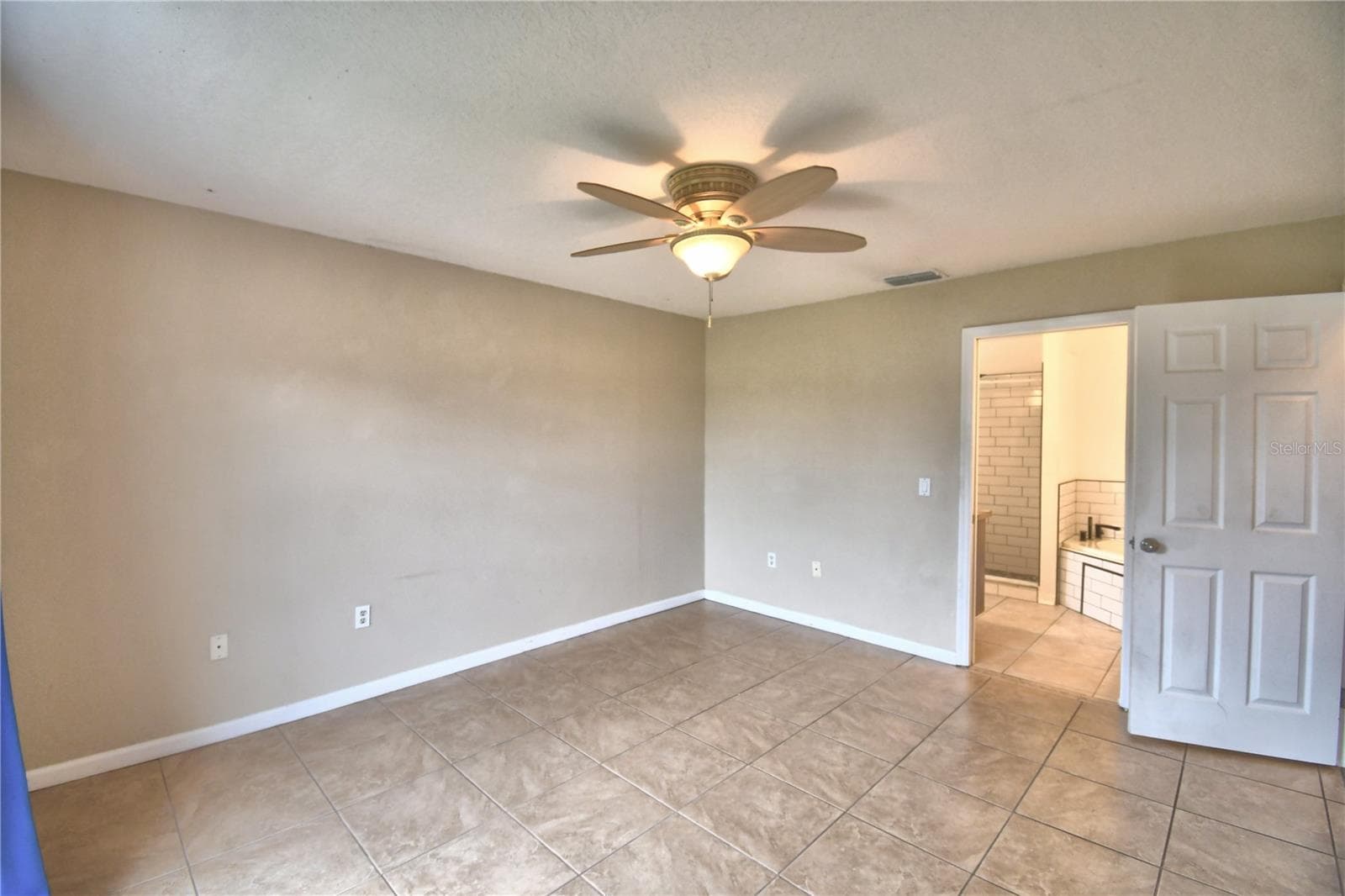 Single Family Residence at 3603 LISMORE DR, LAKELAND, photo 26 of 63