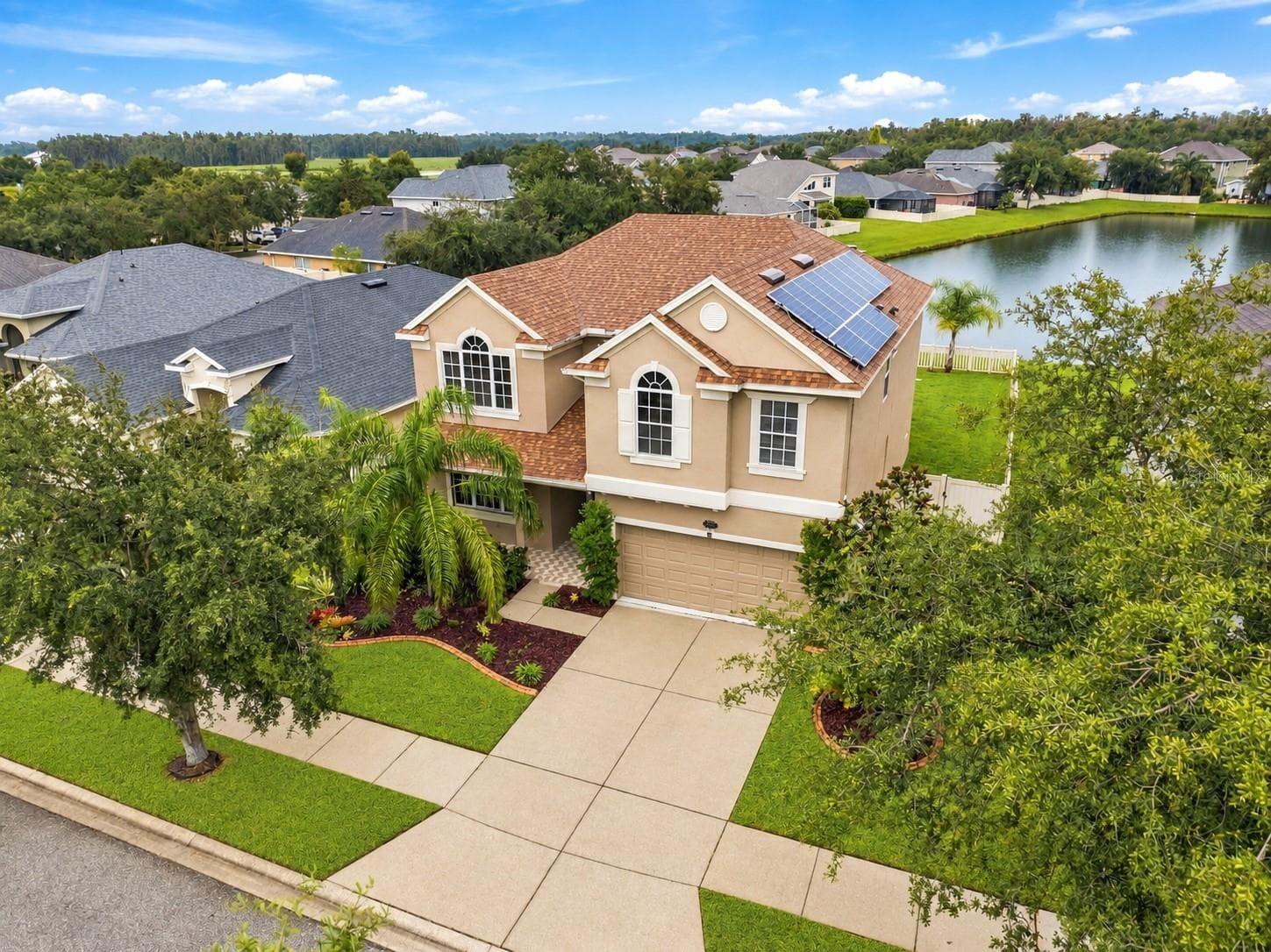 Single Family Residence at 11117 ANCIENT FUTURES DR, TAMPA, photo 2 of 52