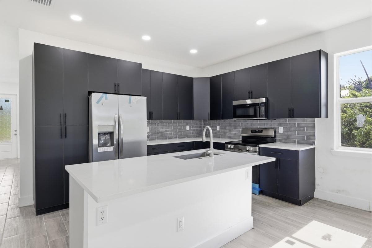 Single Family Residence at 136 LOMAS RD, ROTONDA WEST, photo 5 of 16