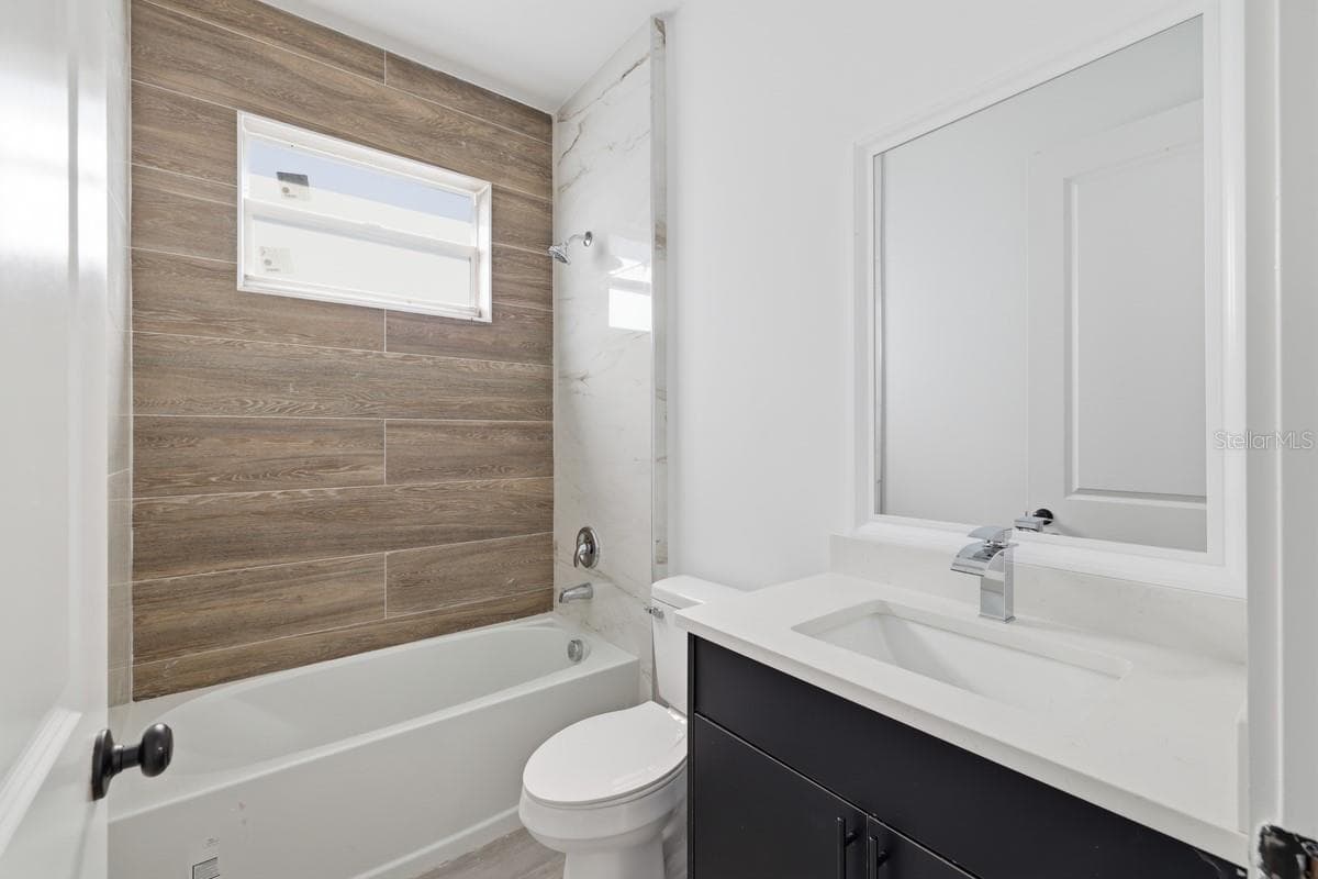 Single Family Residence at 136 LOMAS RD, ROTONDA WEST, photo 12 of 16