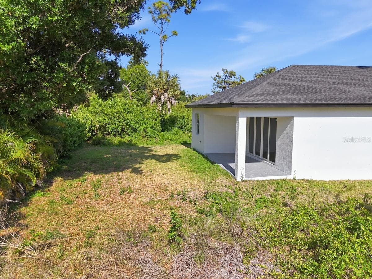 Single Family Residence at 136 LOMAS RD, ROTONDA WEST, photo 16 of 16