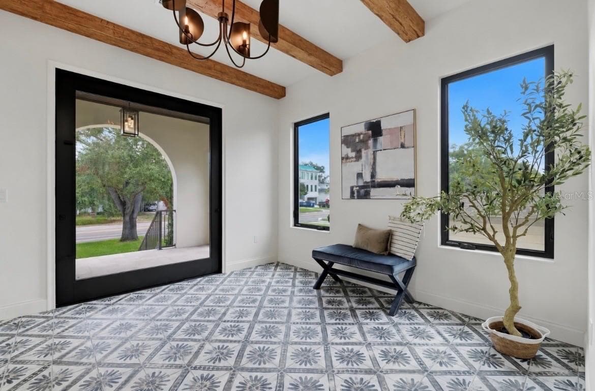 Single Family Residence at 502 E DAVIS BLVD, TAMPA, photo 6 of 80