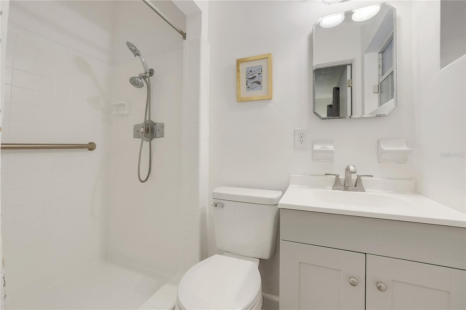Primary Bathroom - 3607 S CRYSTAL LAKE DR, ORLANDO