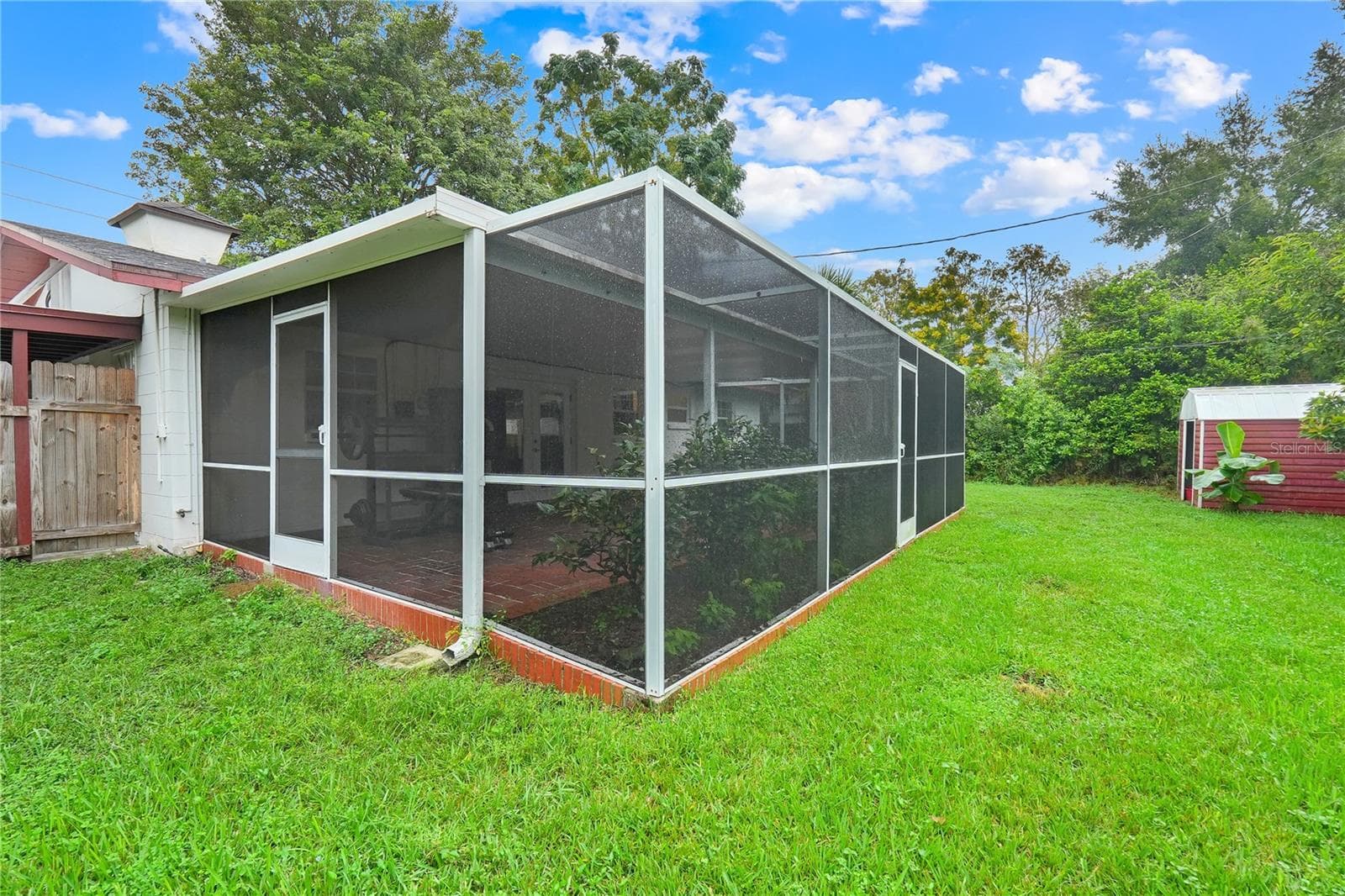 Backyard facing east - 3607 S CRYSTAL LAKE DR, ORLANDO
