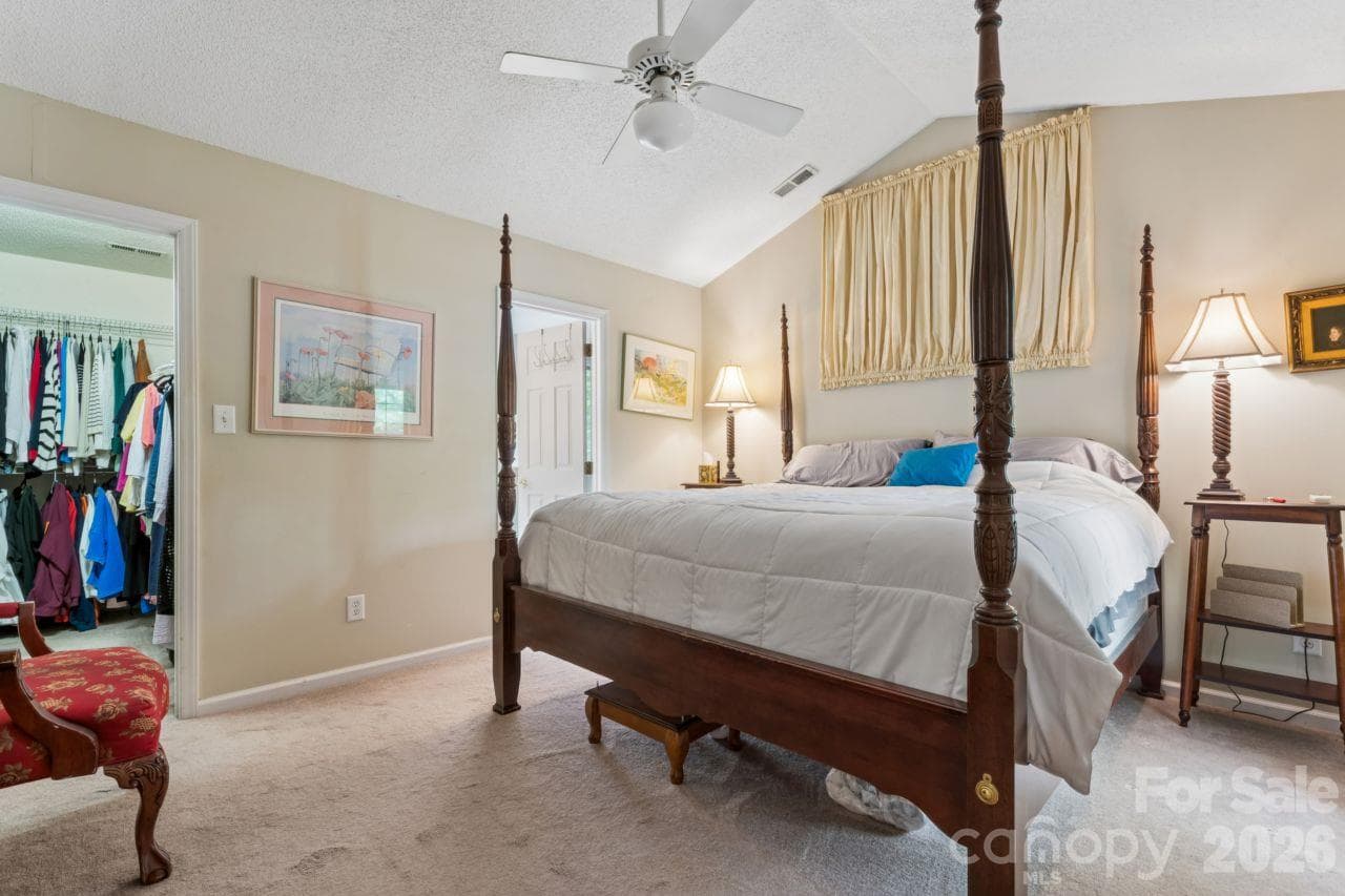 06 Master BR w/Walk-in Closet - 17100 Grenache Court, Cornelius