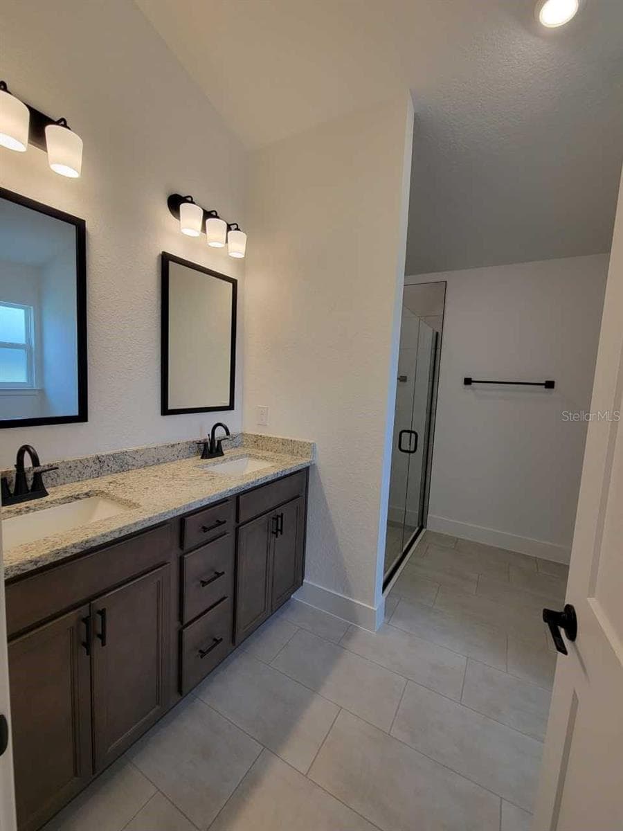 Picture of similar home for illustrative purposes only. Colors and features will vary! - 4507 SW 91ST LANE RD, OCALA