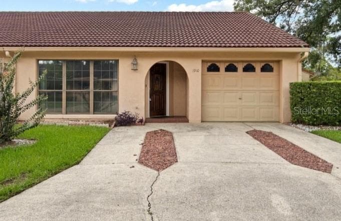 1910 SW 34TH CT