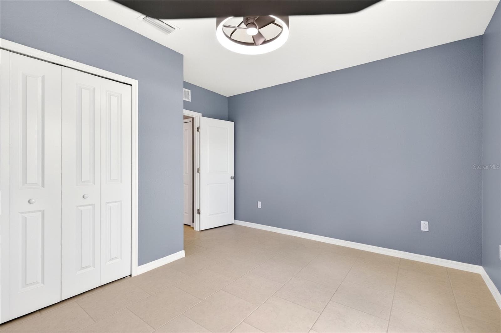 Single Family Residence at 3809 AMBERSWEET XING, PARRISH, photo 17 of 54