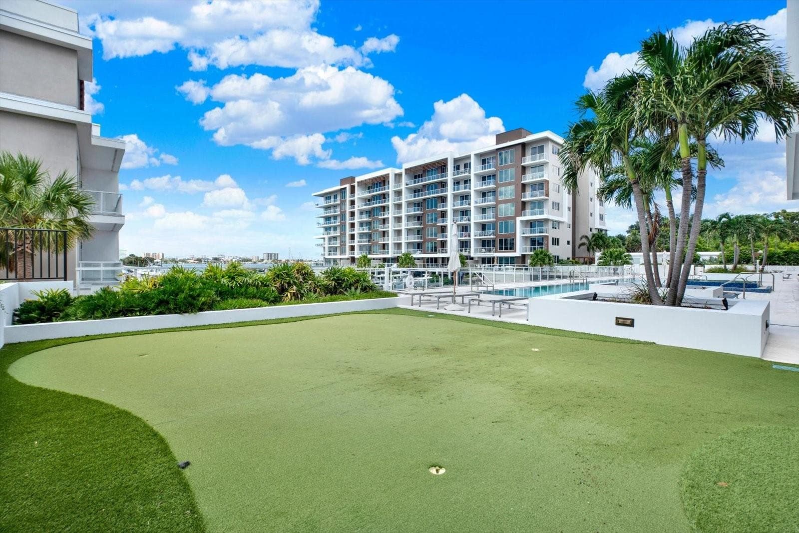 Condominium at 900 N OSCEOLA AVENUE AVE #401, CLEARWATER, photo 15 of 50