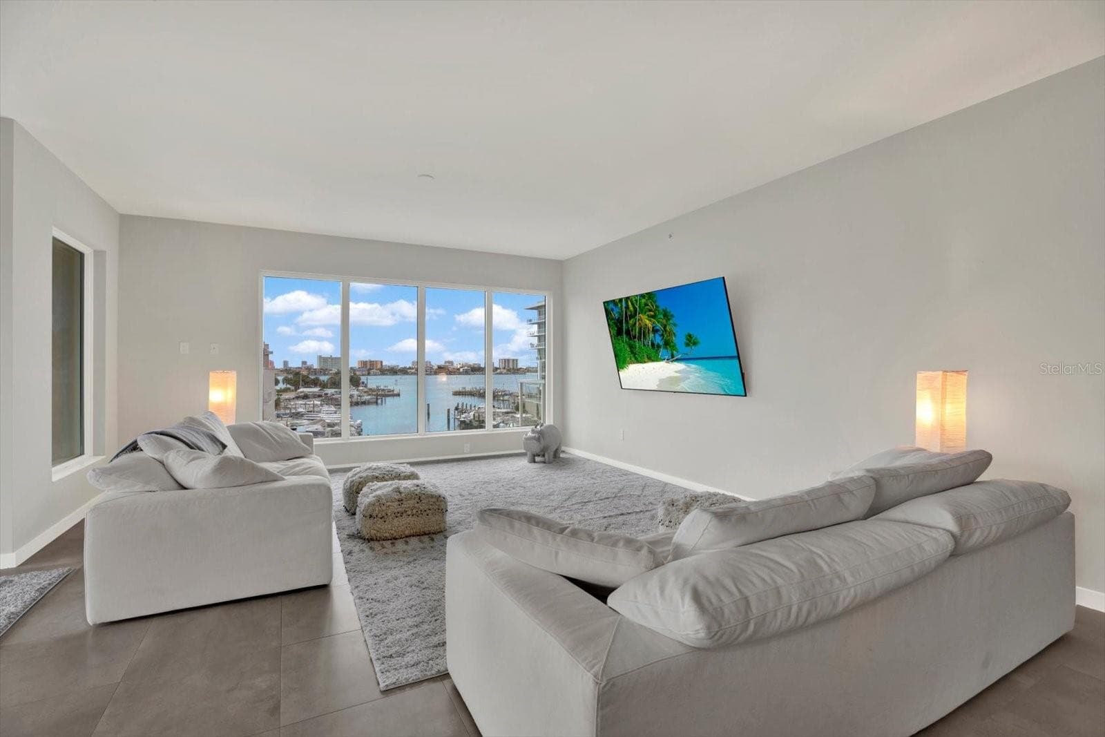 Condominium at 900 N OSCEOLA AVENUE AVE #401, CLEARWATER, photo 19 of 50