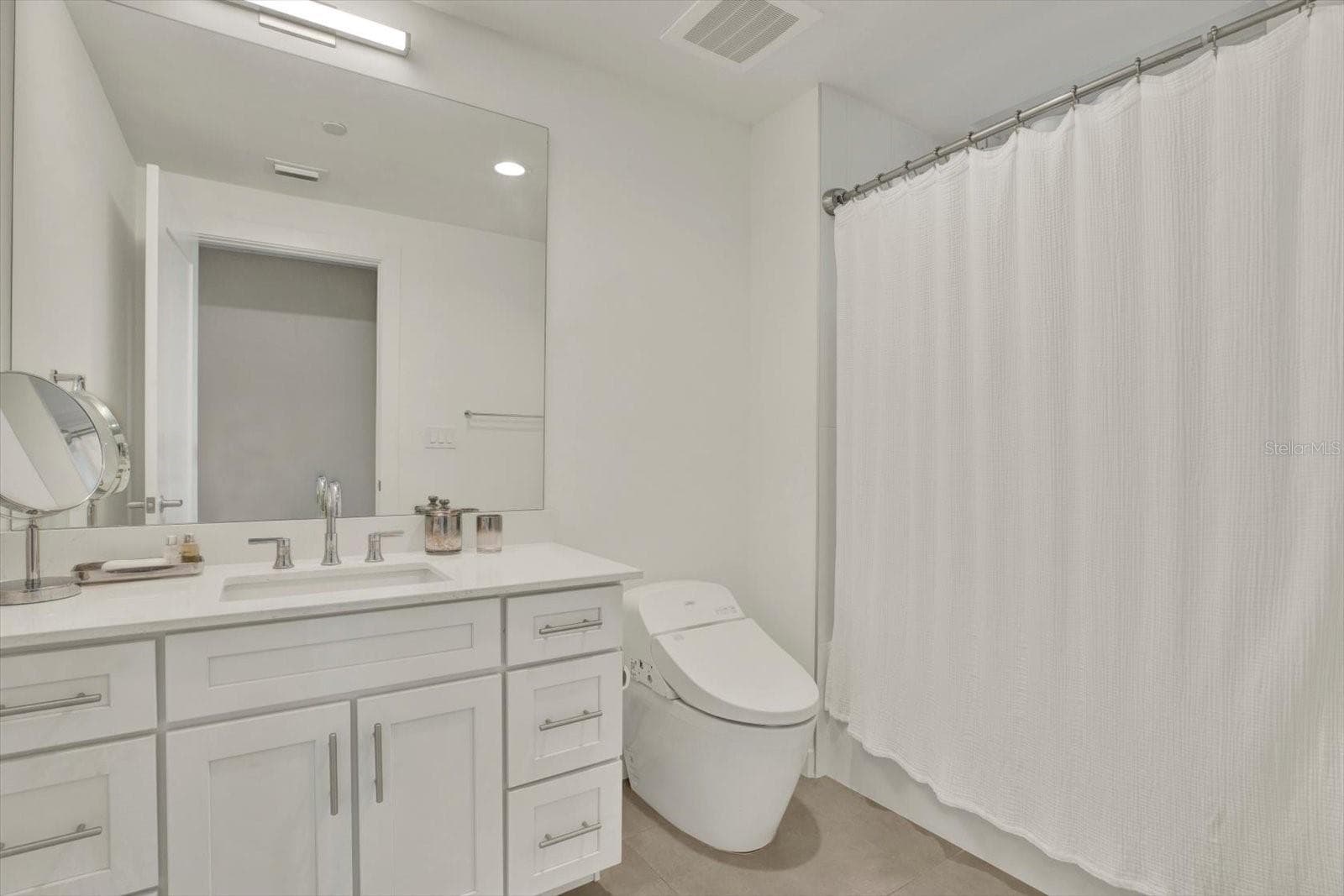 Condominium at 900 N OSCEOLA AVENUE AVE #401, CLEARWATER, photo 40 of 50
