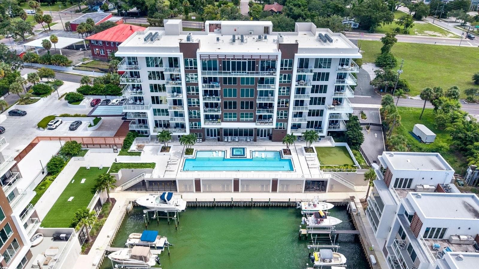 Condominium at 900 N OSCEOLA AVENUE AVE #401, CLEARWATER, photo 48 of 50