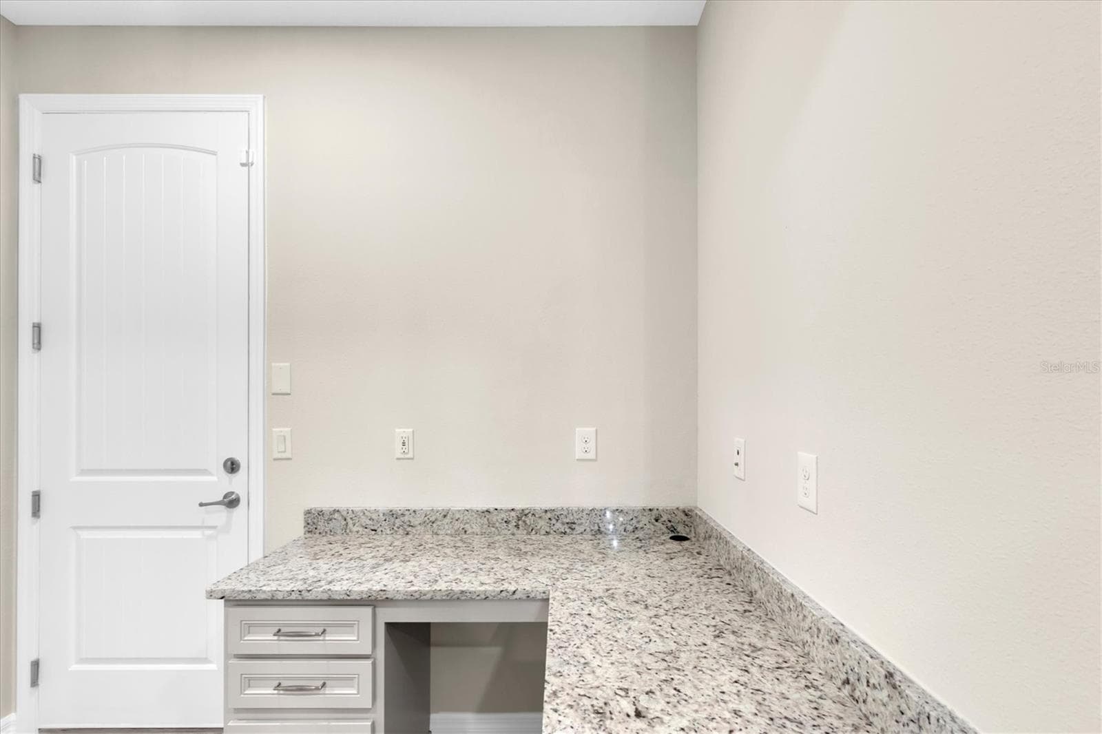 Single Family Residence at 2122 LONG SPUR, ODESSA, photo 25 of 58