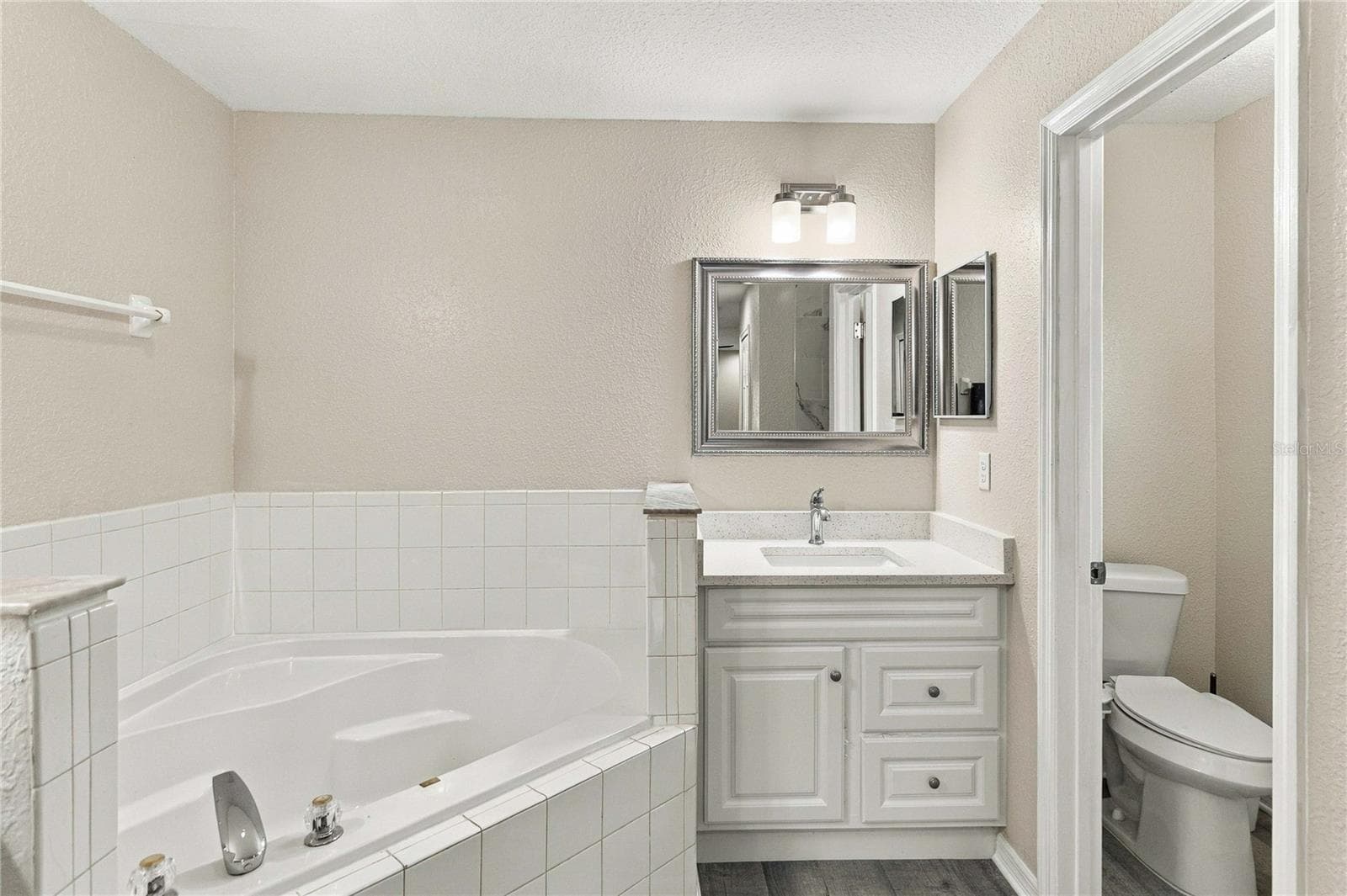 Single Family Residence at 2755 ABBEY AVE, ORLANDO, photo 14 of 20