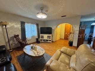 living room - 910 BIG TREE RD #7-2, SOUTH DAYTONA