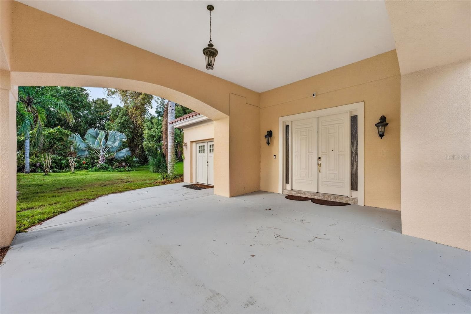 Portico - 779 E CHAPMAN RD, OVIEDO
