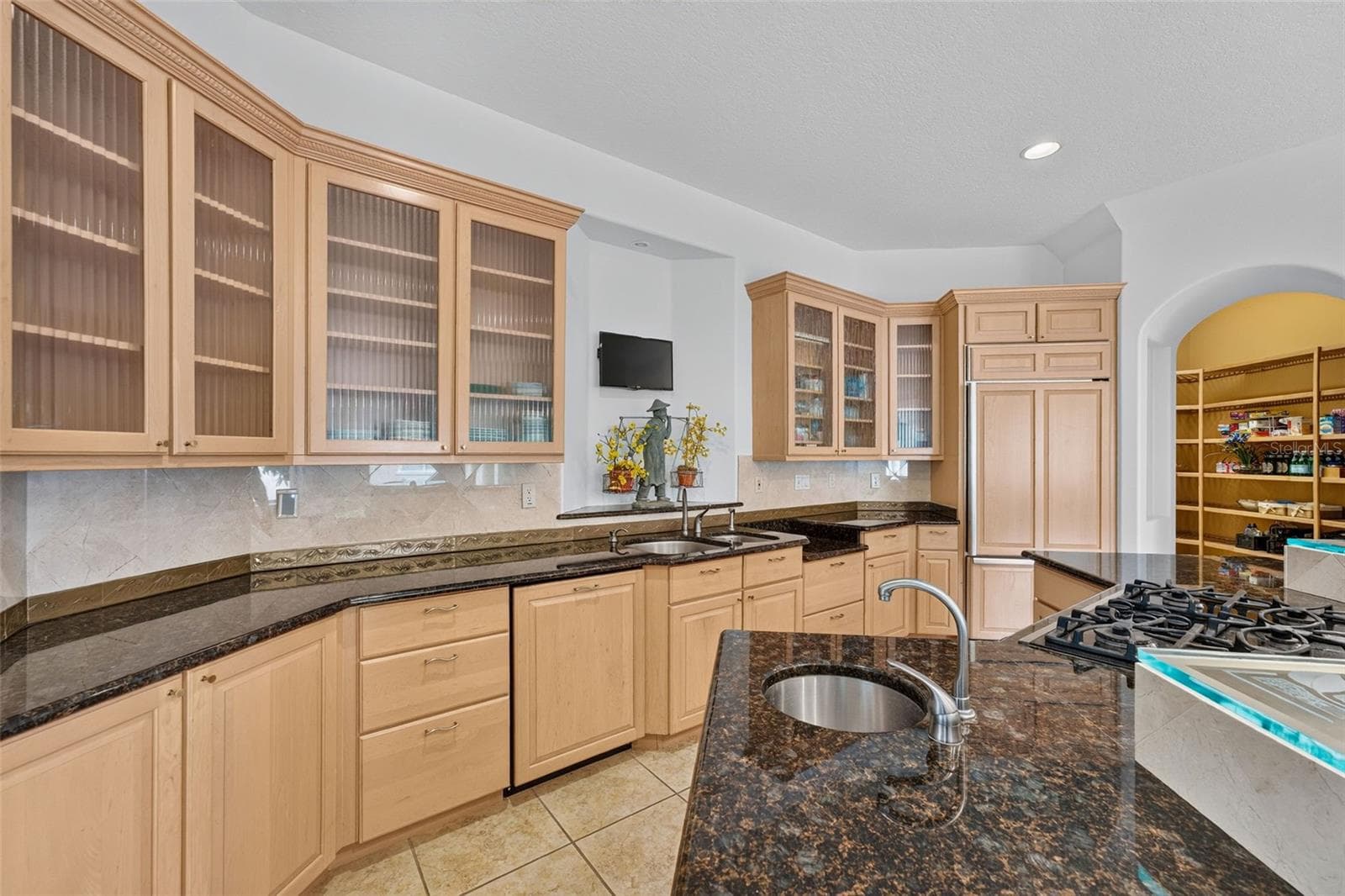 Kitchen 1 - 779 E CHAPMAN RD, OVIEDO