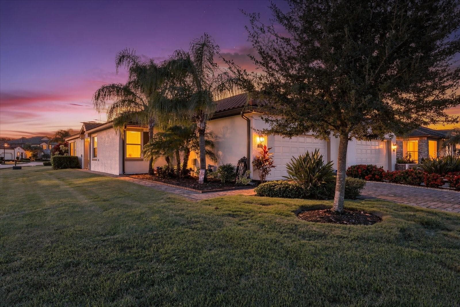 Villa at 2324 SPRINGHAVEN LN, LAKEWOOD RANCH, photo 10 of 62