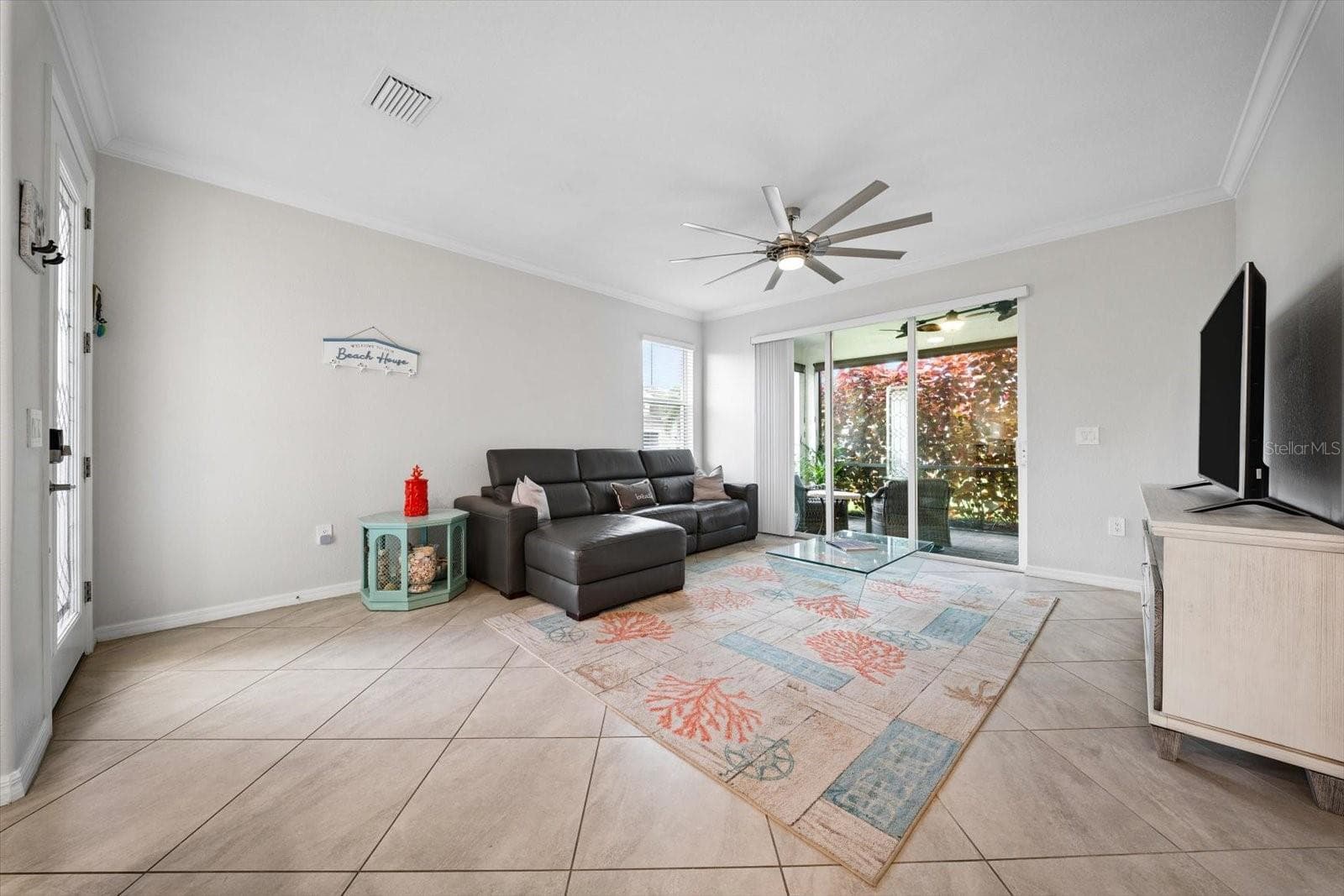Villa at 2324 SPRINGHAVEN LN, LAKEWOOD RANCH, photo 13 of 62