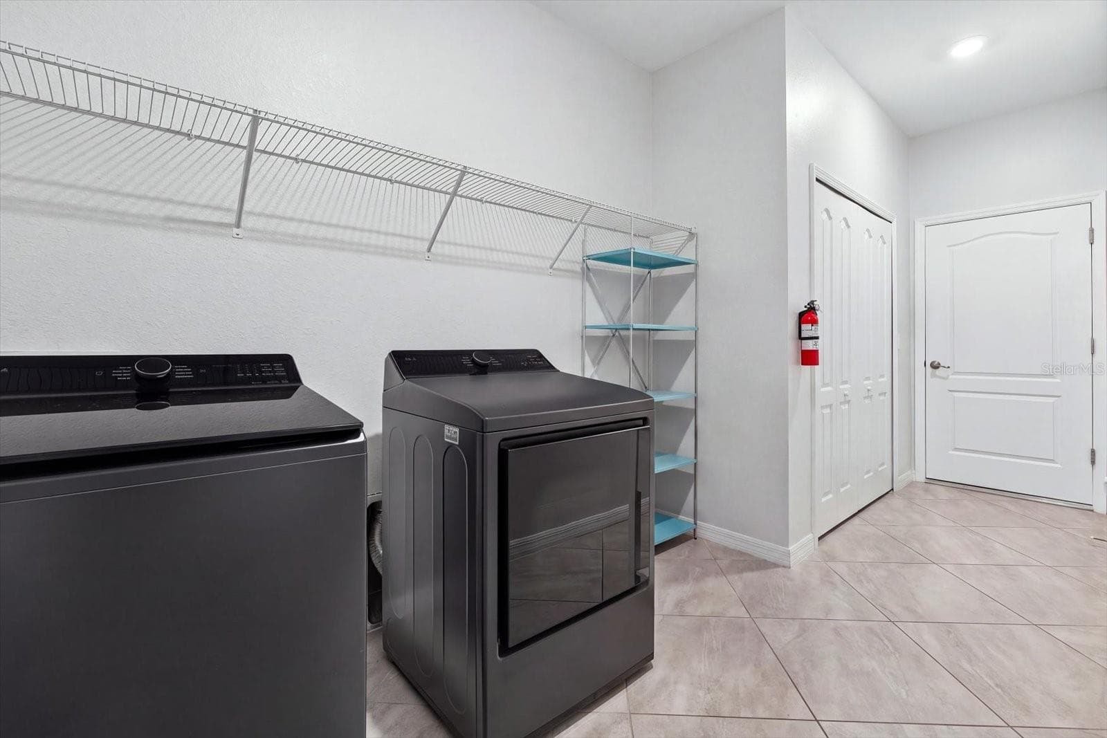 NEW WASHER AND DRYER - 2324 SPRINGHAVEN LN, LAKEWOOD RANCH