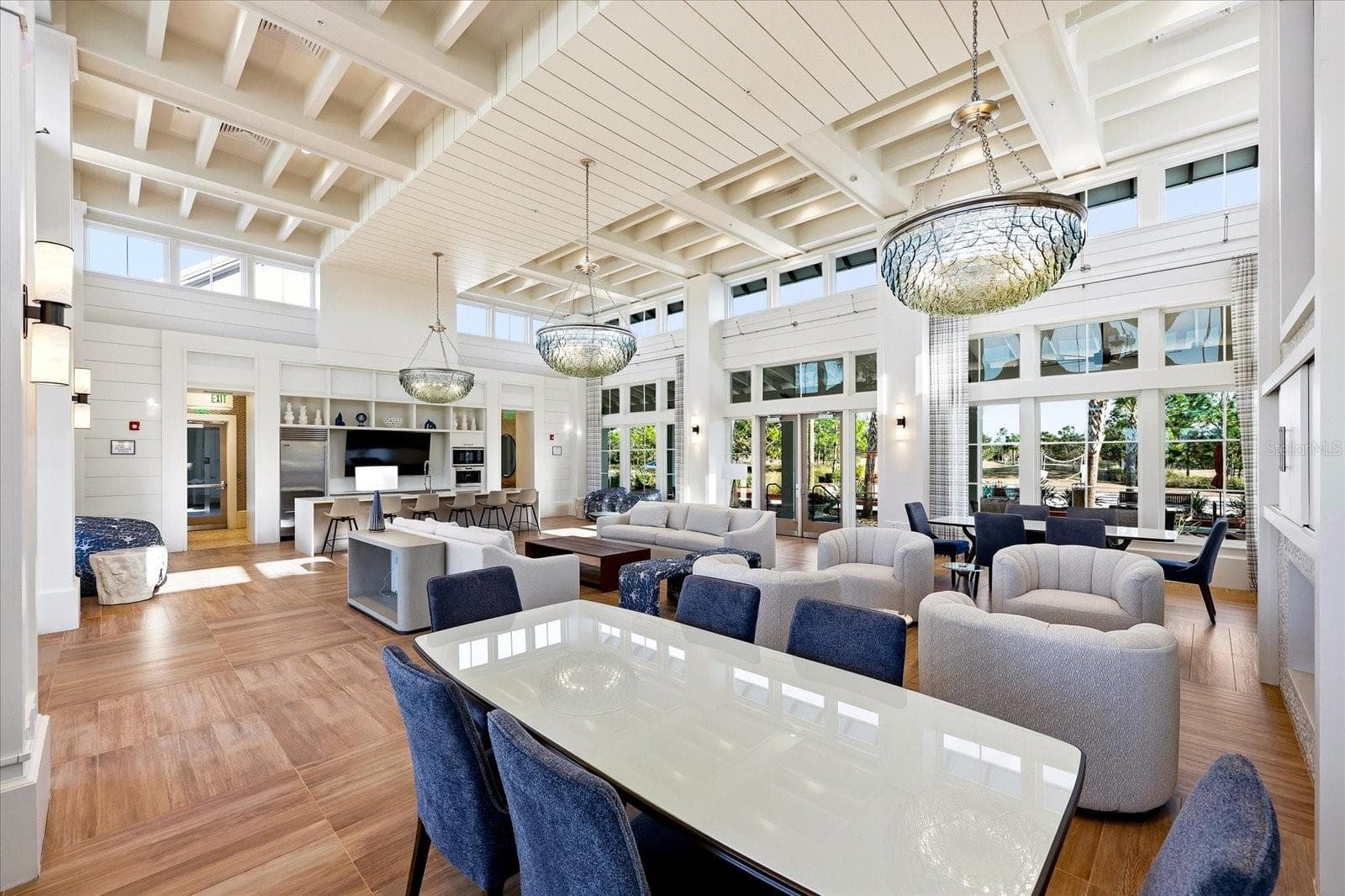 CLUBHOUSE - 2324 SPRINGHAVEN LN, LAKEWOOD RANCH