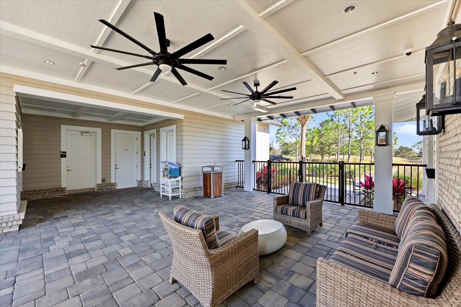 CLUBHOUSE RESTROOMS - 2324 SPRINGHAVEN LN, LAKEWOOD RANCH