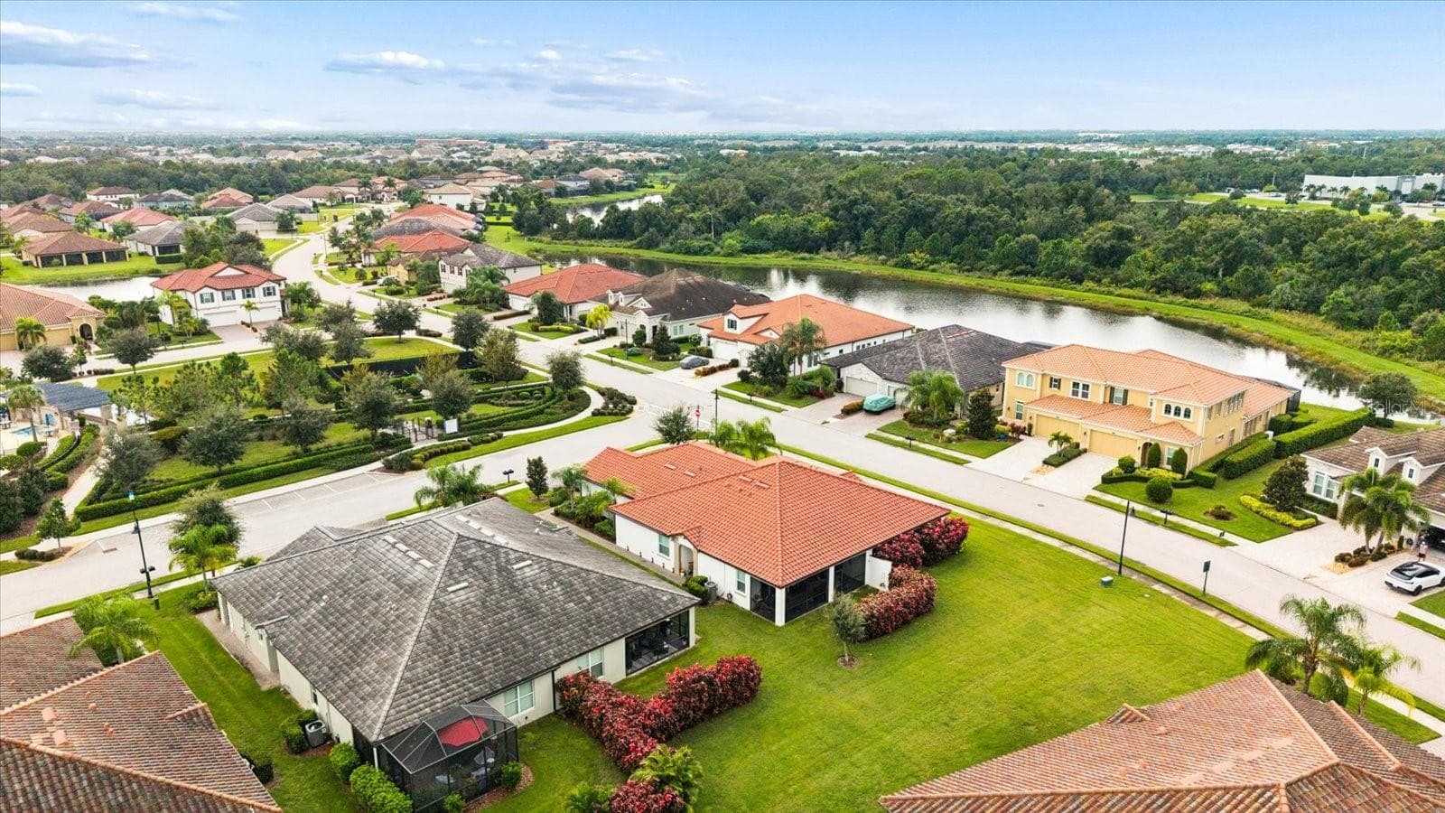 BEAUTIFUL CORNER HOMESITE - 2324 SPRINGHAVEN LN, LAKEWOOD RANCH