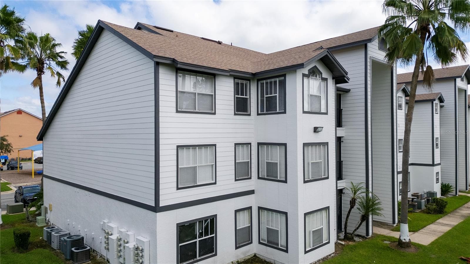 Condominium at 2218 GRAND CAYMAN CT #1335, KISSIMMEE, photo 2 of 42