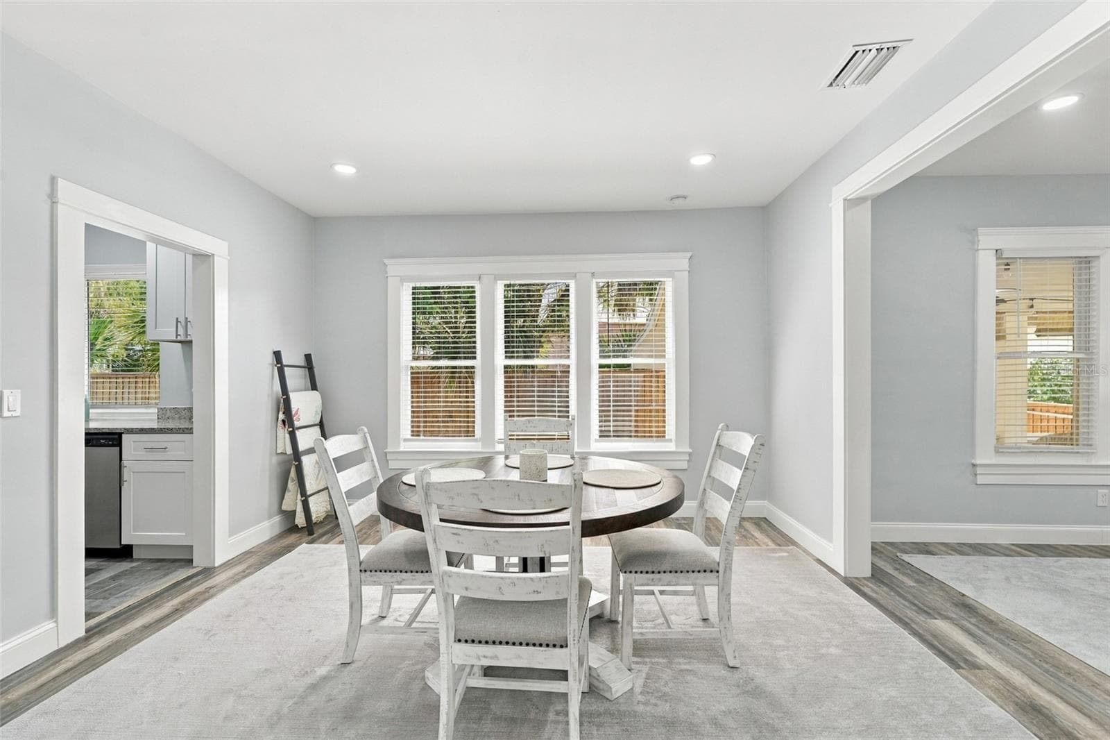 Single Family Residence at 318 N MONROE AVE, ARCADIA, photo 6 of 35