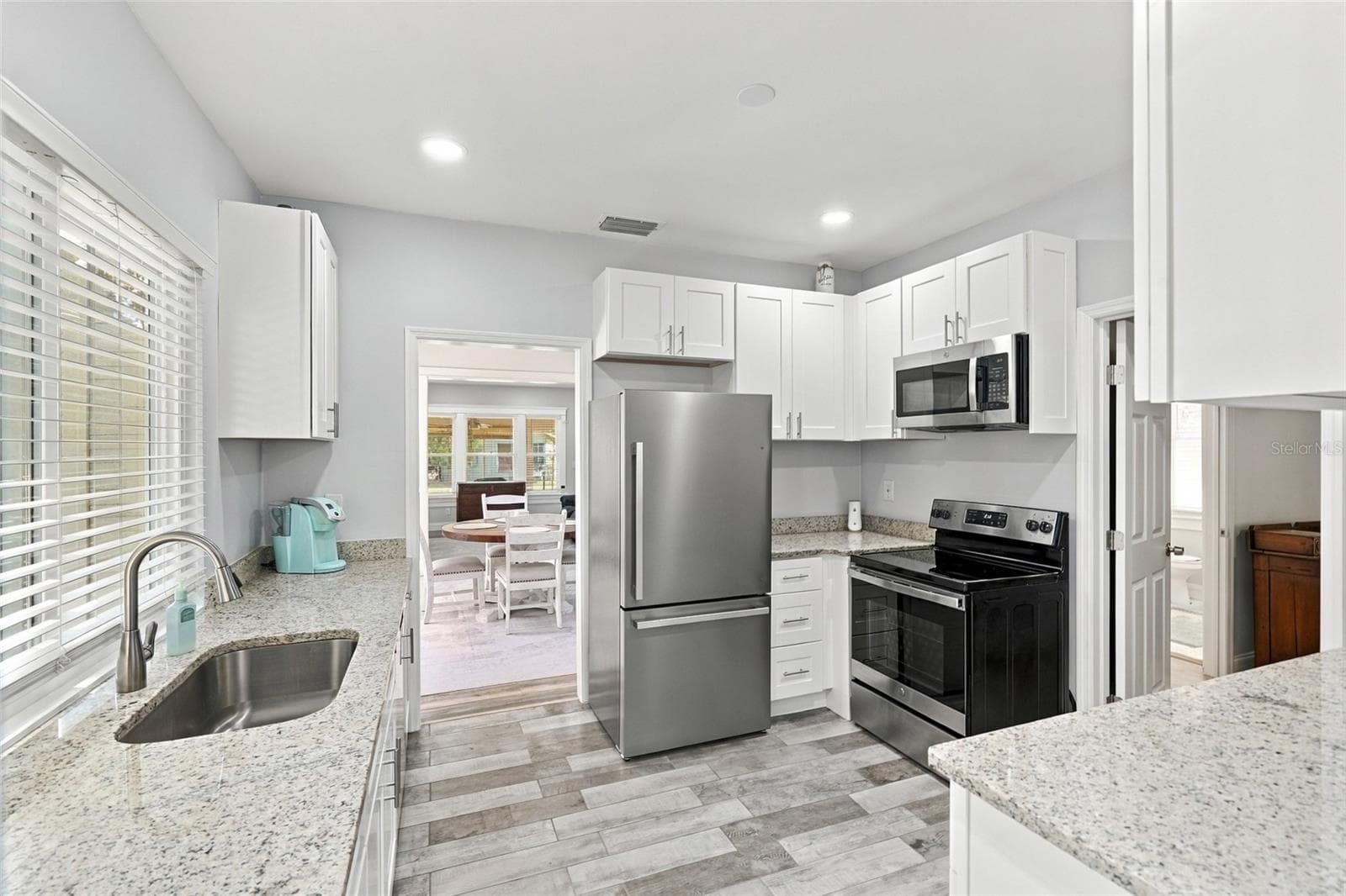 Single Family Residence at 318 N MONROE AVE, ARCADIA, photo 9 of 35