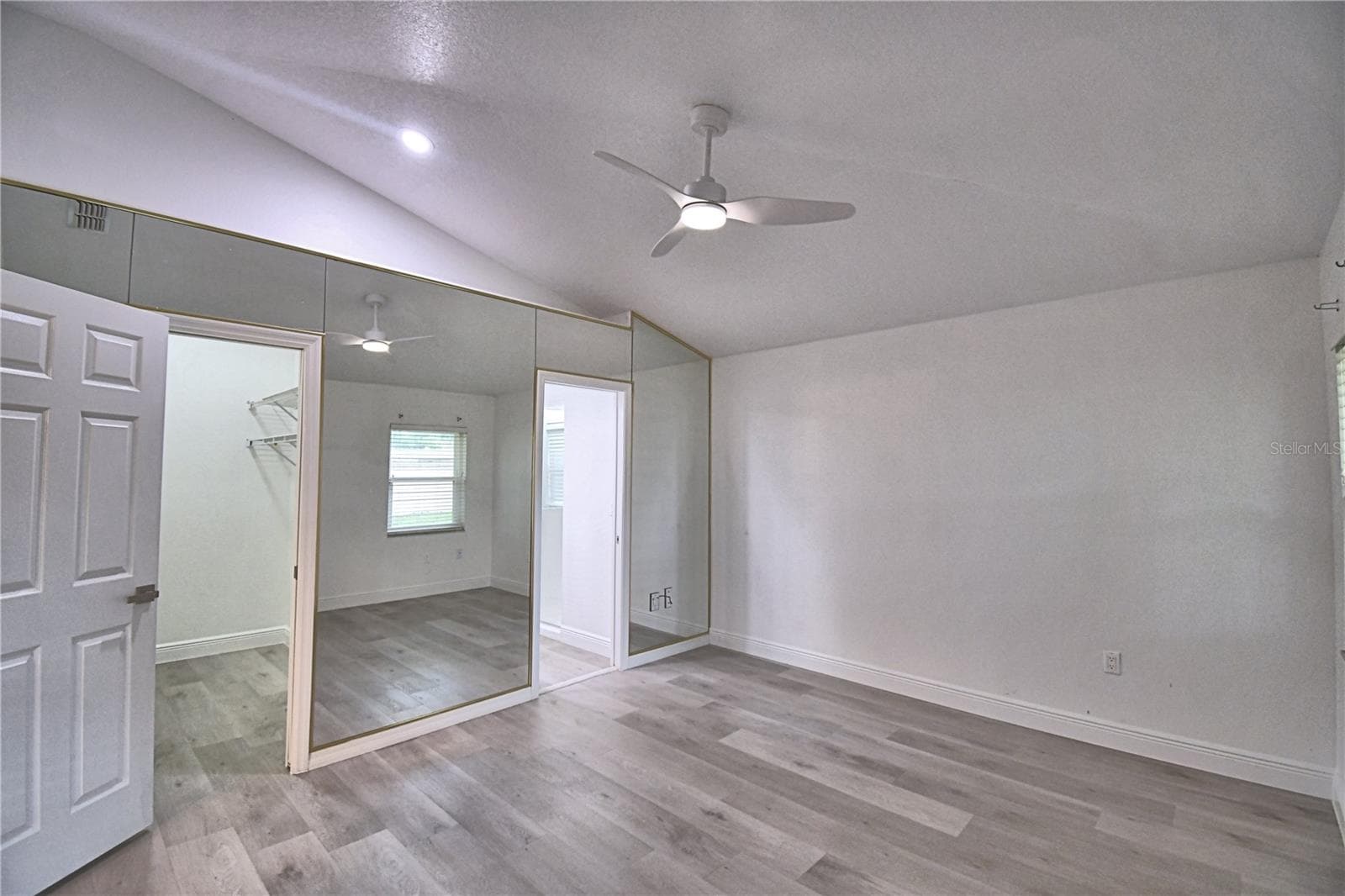 Single Family Residence at 106 HARBOR WAY, AUBURNDALE, photo 18 of 47