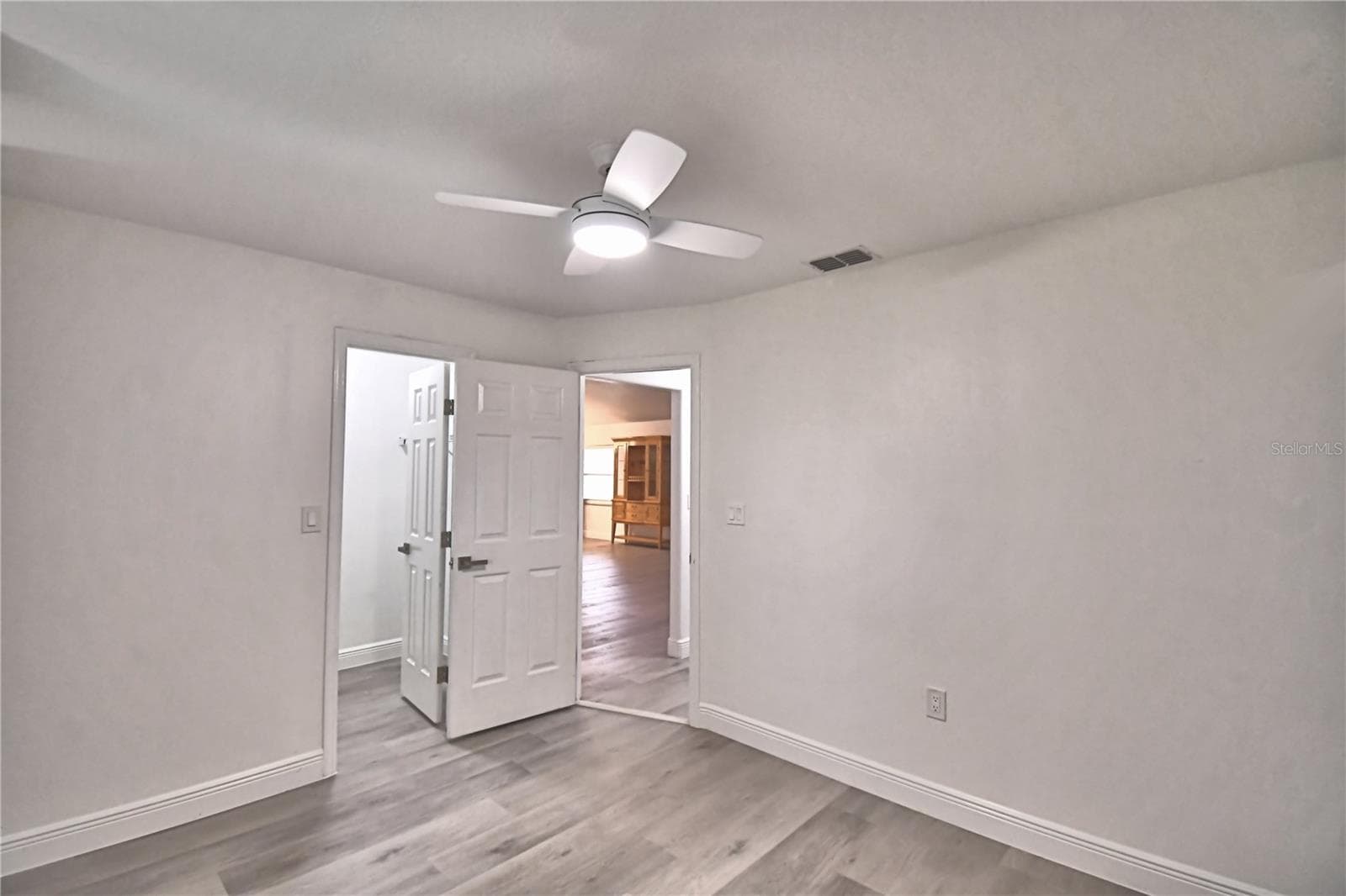 Single Family Residence at 106 HARBOR WAY, AUBURNDALE, photo 28 of 47