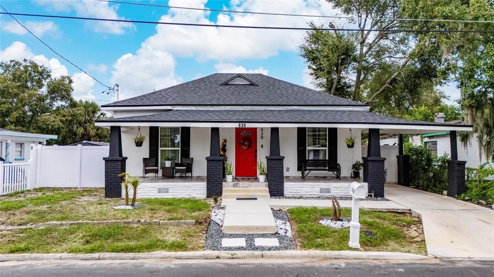 Single Family Residence at 828 N SCOTT AVE, LAKELAND, photo 2 of 34