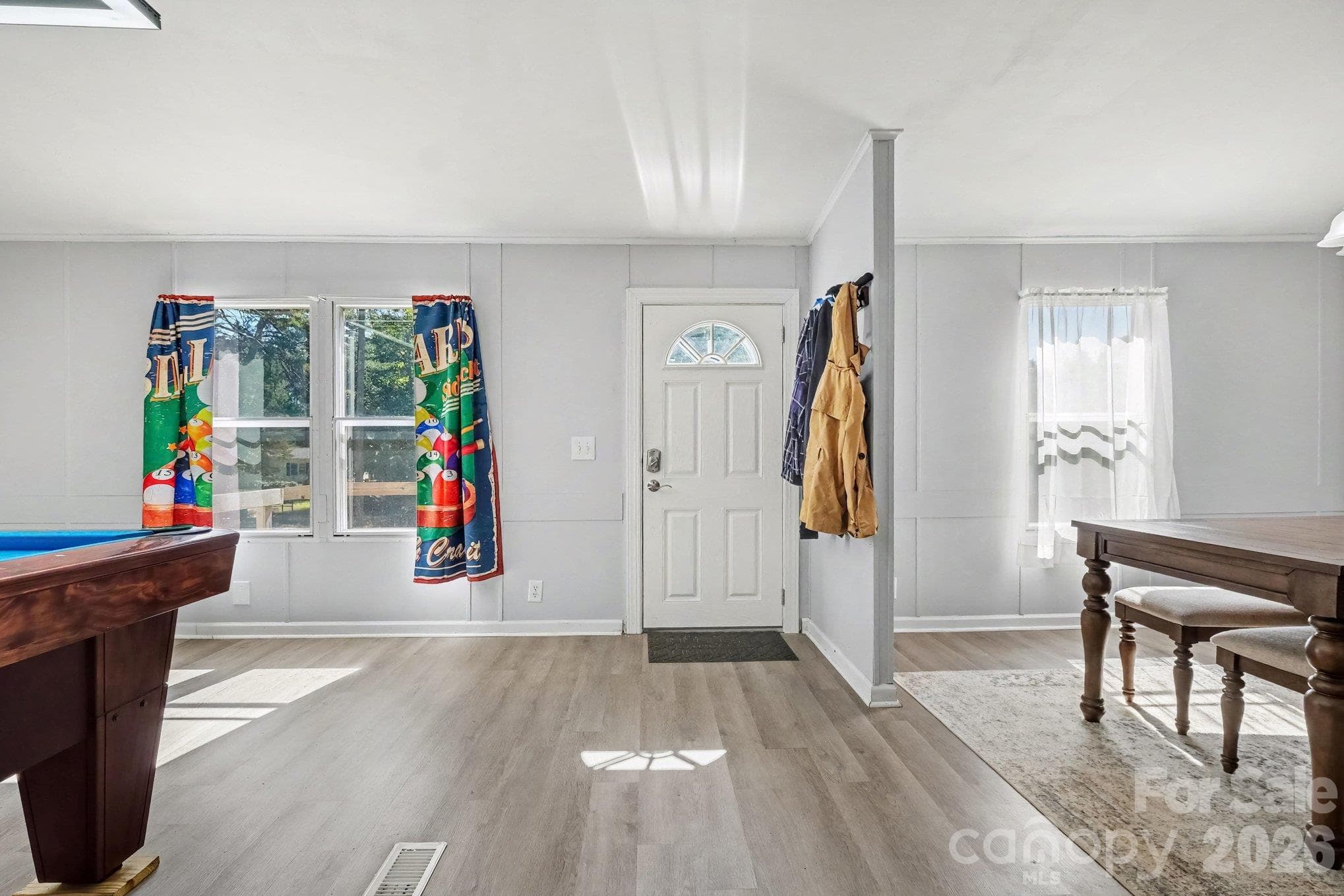 Single Family Residence at 4833 Maralane Trail, Denver, photo 6 of 37