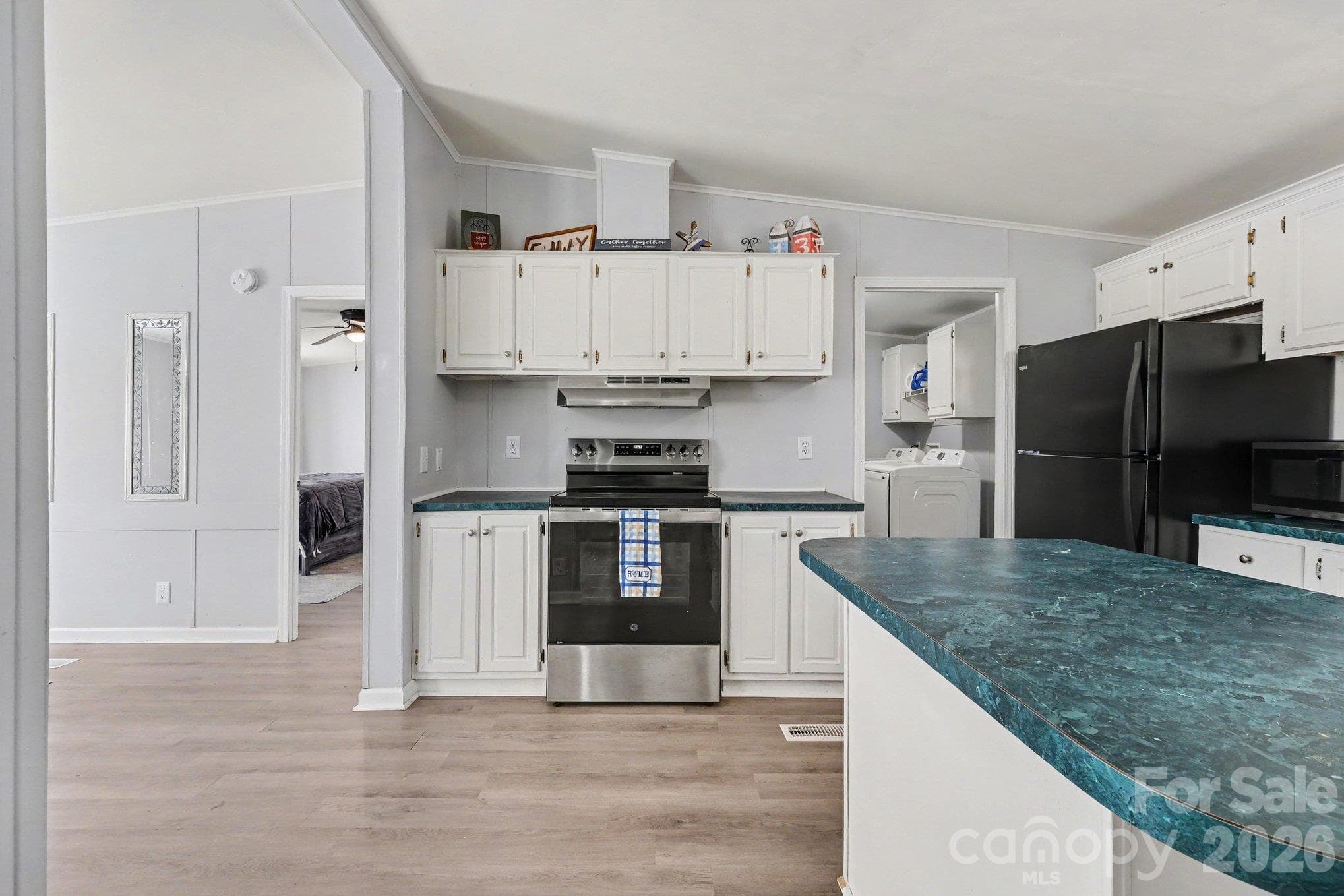 Single Family Residence at 4833 Maralane Trail, Denver, photo 17 of 37