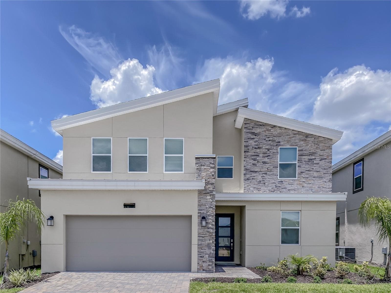 8844 CABOT CLIFFS DR