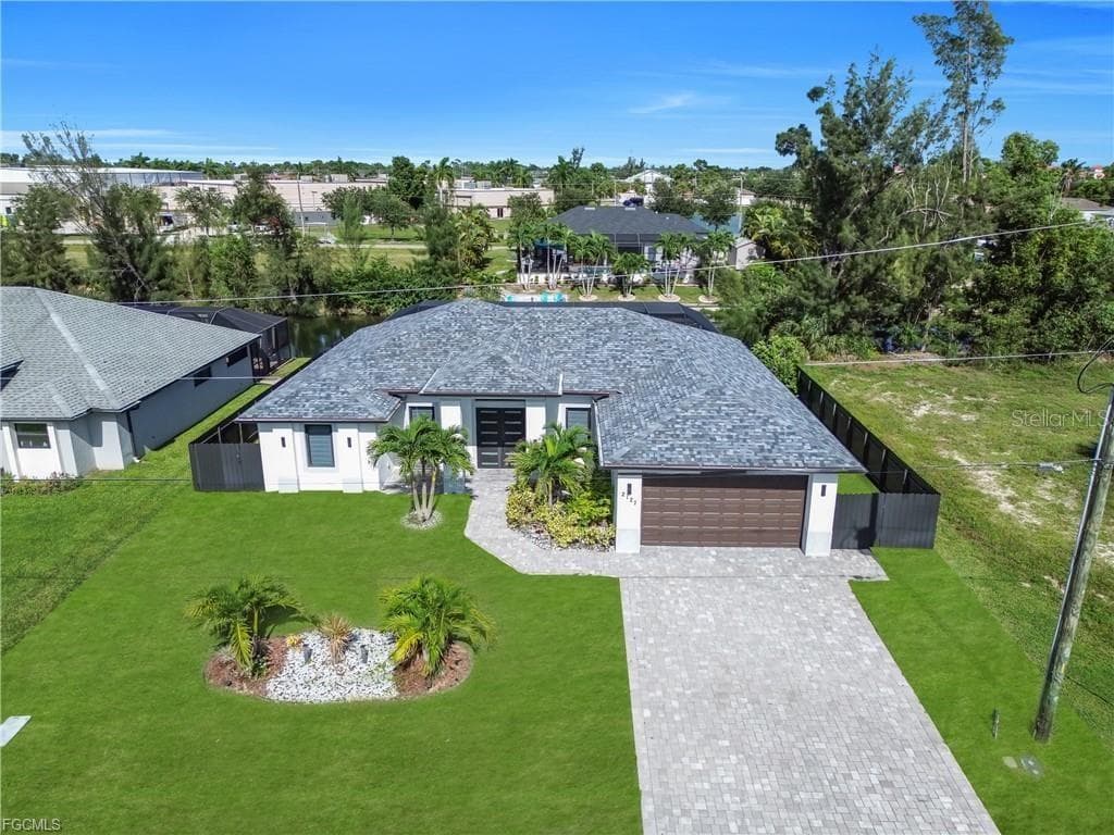 Single Family Residence at 2127 SW 17TH PL, CAPE CORAL, photo 4 of 47