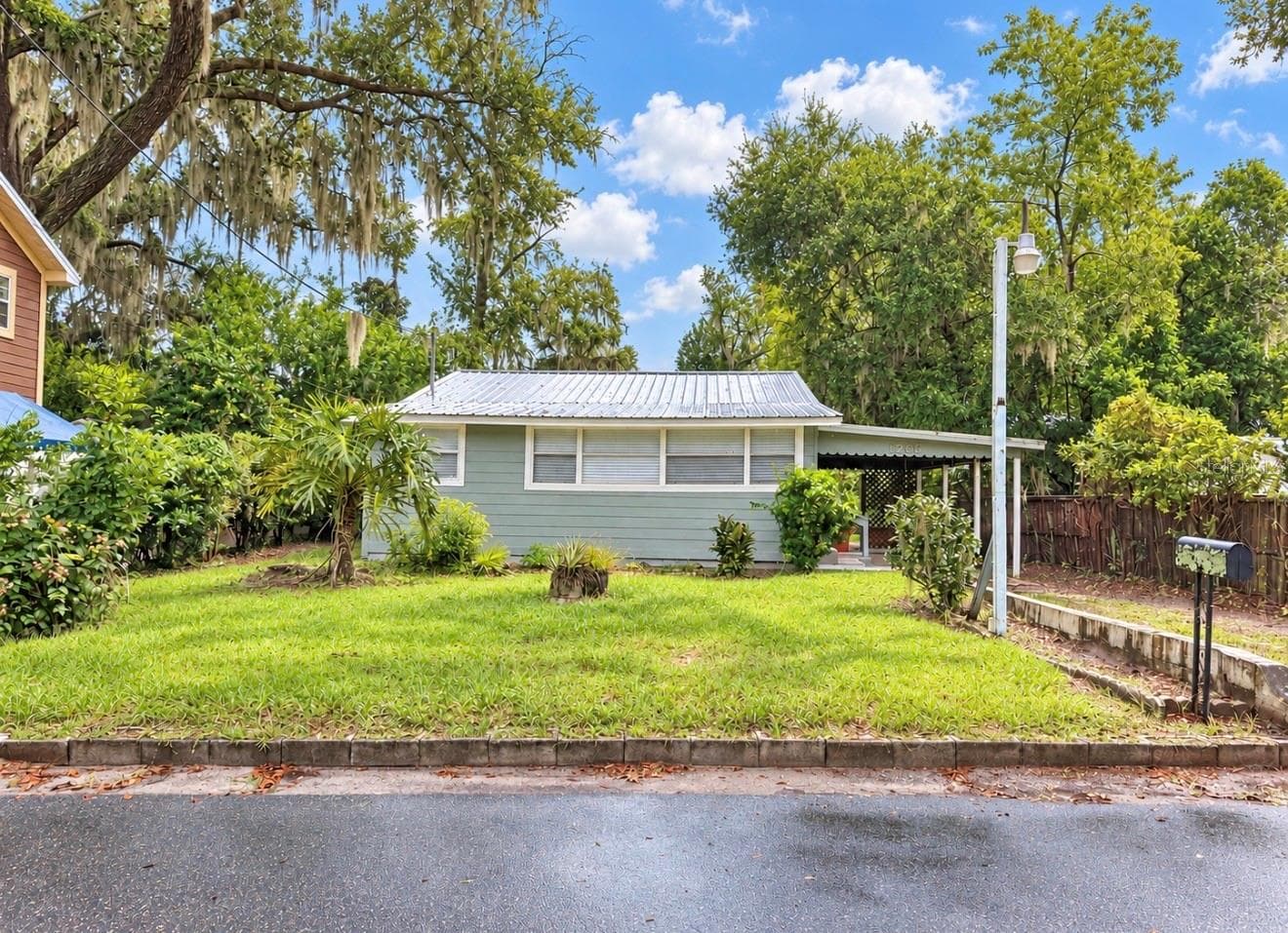 1204 N MORNINGSIDE DR