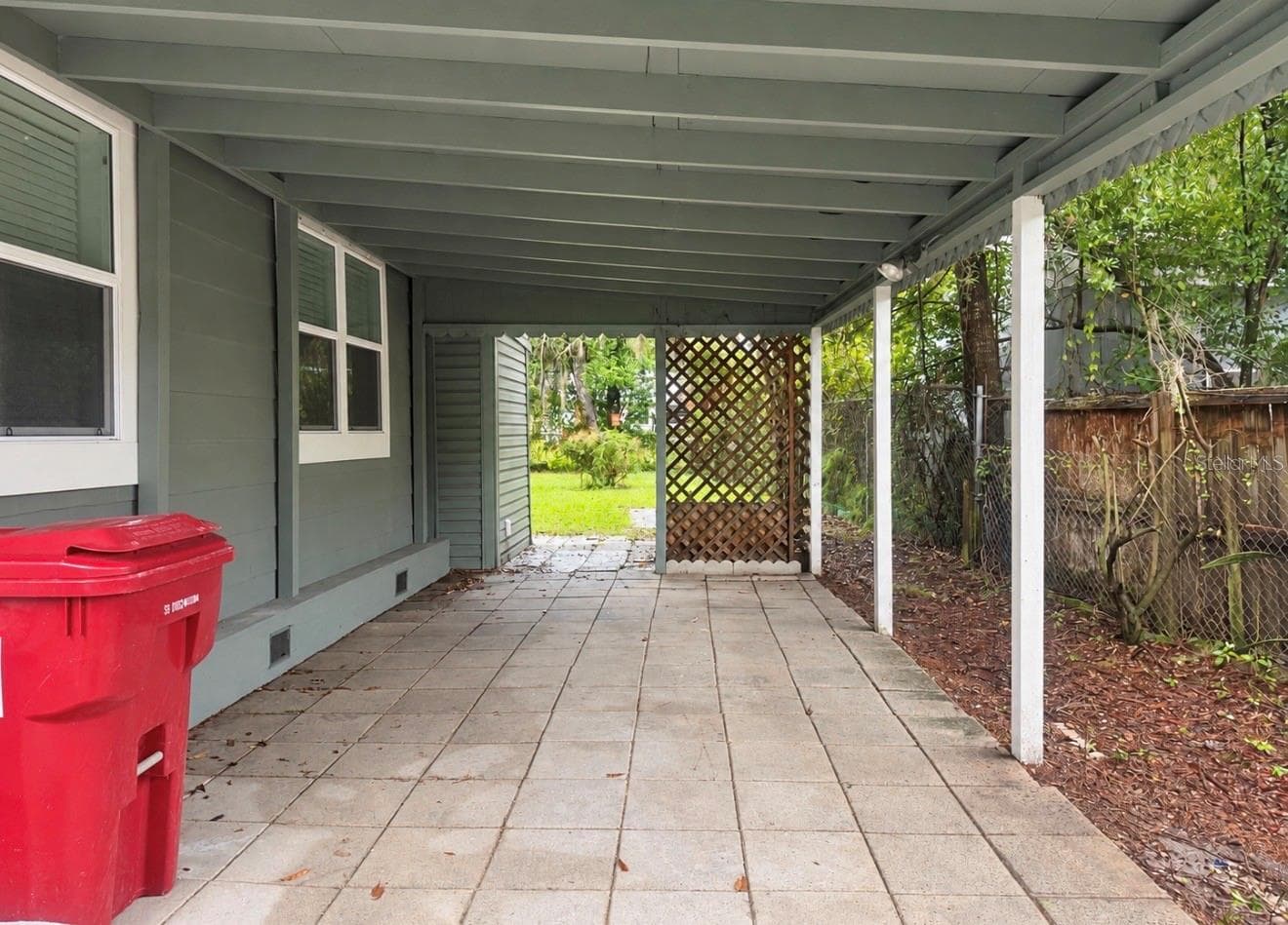 Single Family Residence at 1204 N MORNINGSIDE DR, PLANT CITY, photo 5 of 25