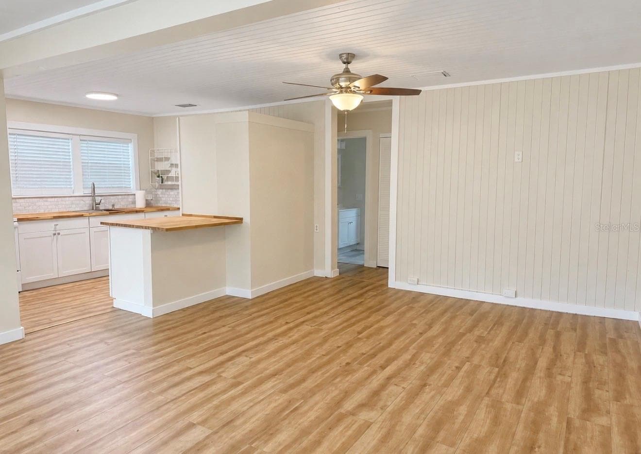 Single Family Residence at 1204 N MORNINGSIDE DR, PLANT CITY, photo 12 of 25