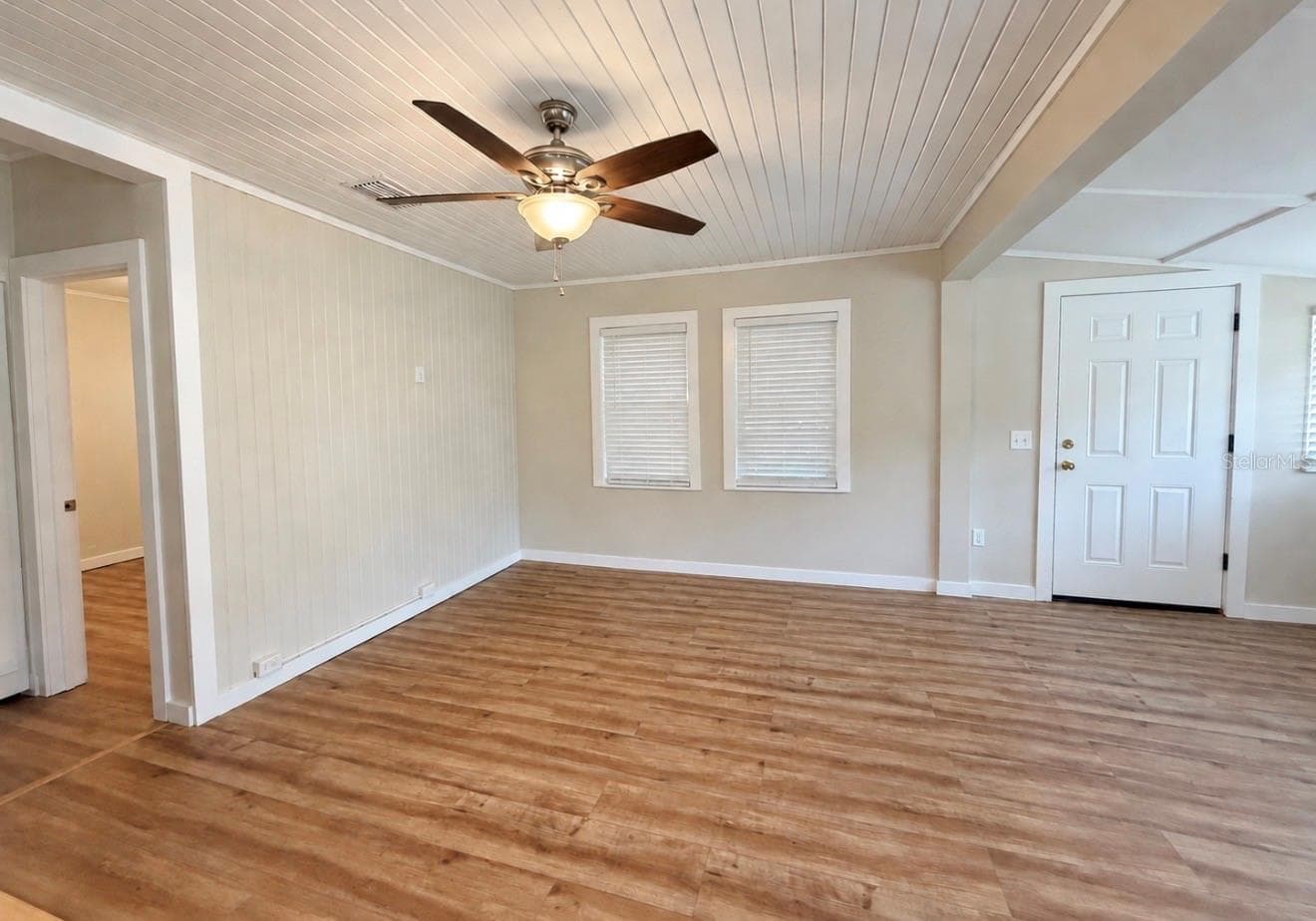 Single Family Residence at 1204 N MORNINGSIDE DR, PLANT CITY, photo 13 of 25