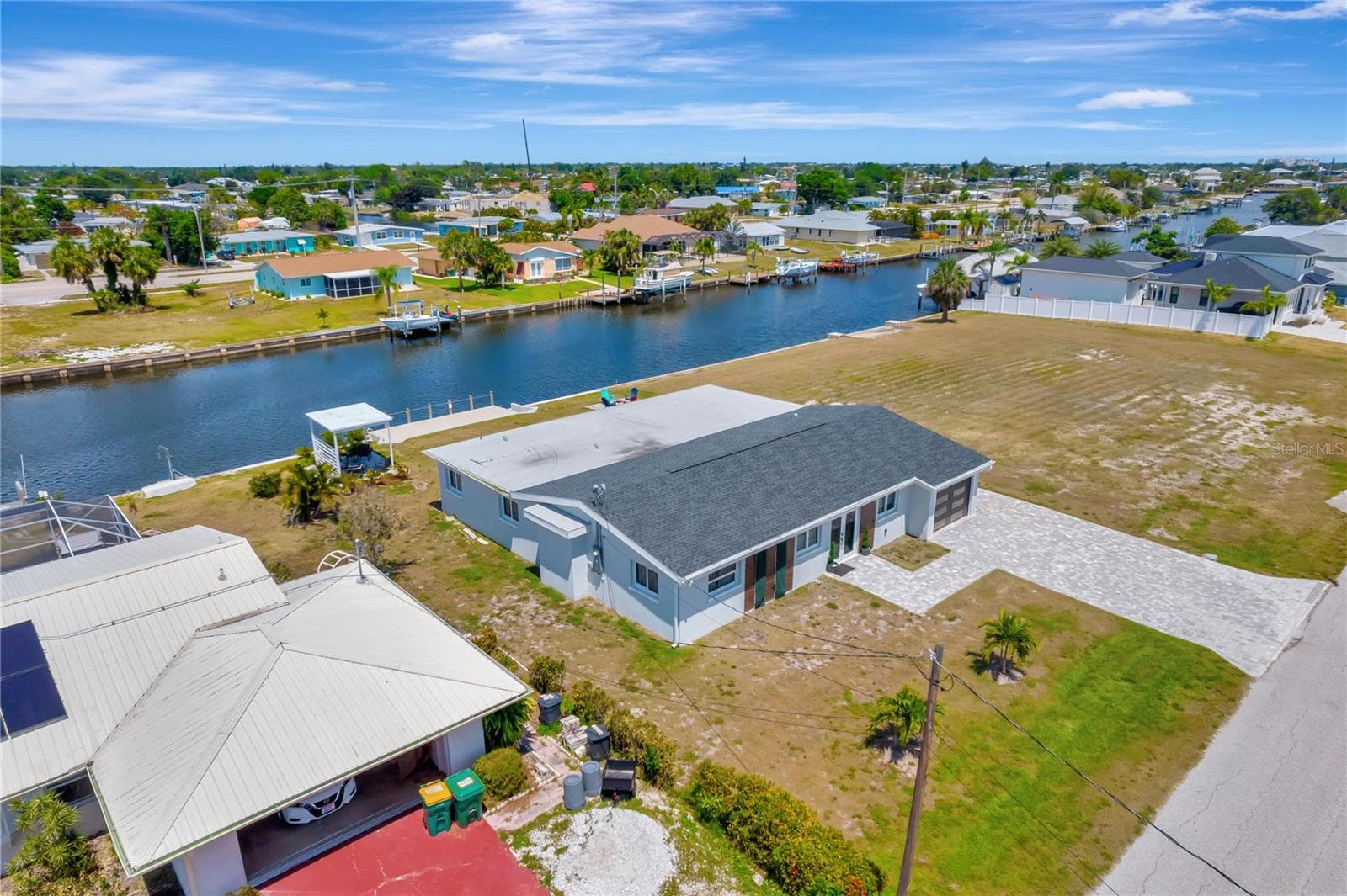 Single Family Residence at 106 LELAND ST SE, PORT CHARLOTTE, photo 3 of 35