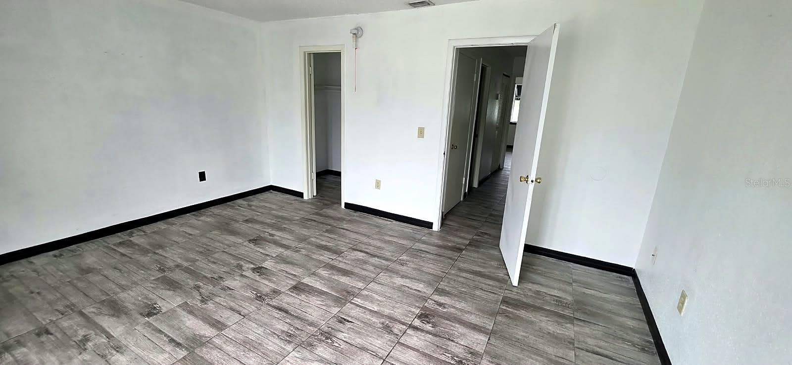 Condominium at 4149 S SEMORAN BLVD #9, ORLANDO, photo 10 of 20