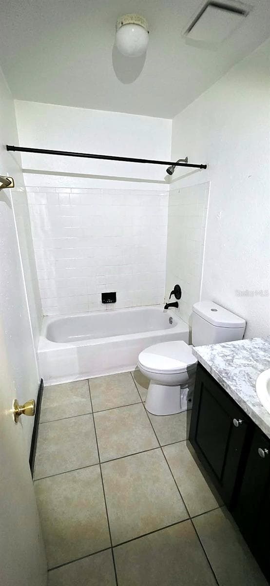 Condominium at 4149 S SEMORAN BLVD #9, ORLANDO, photo 12 of 20