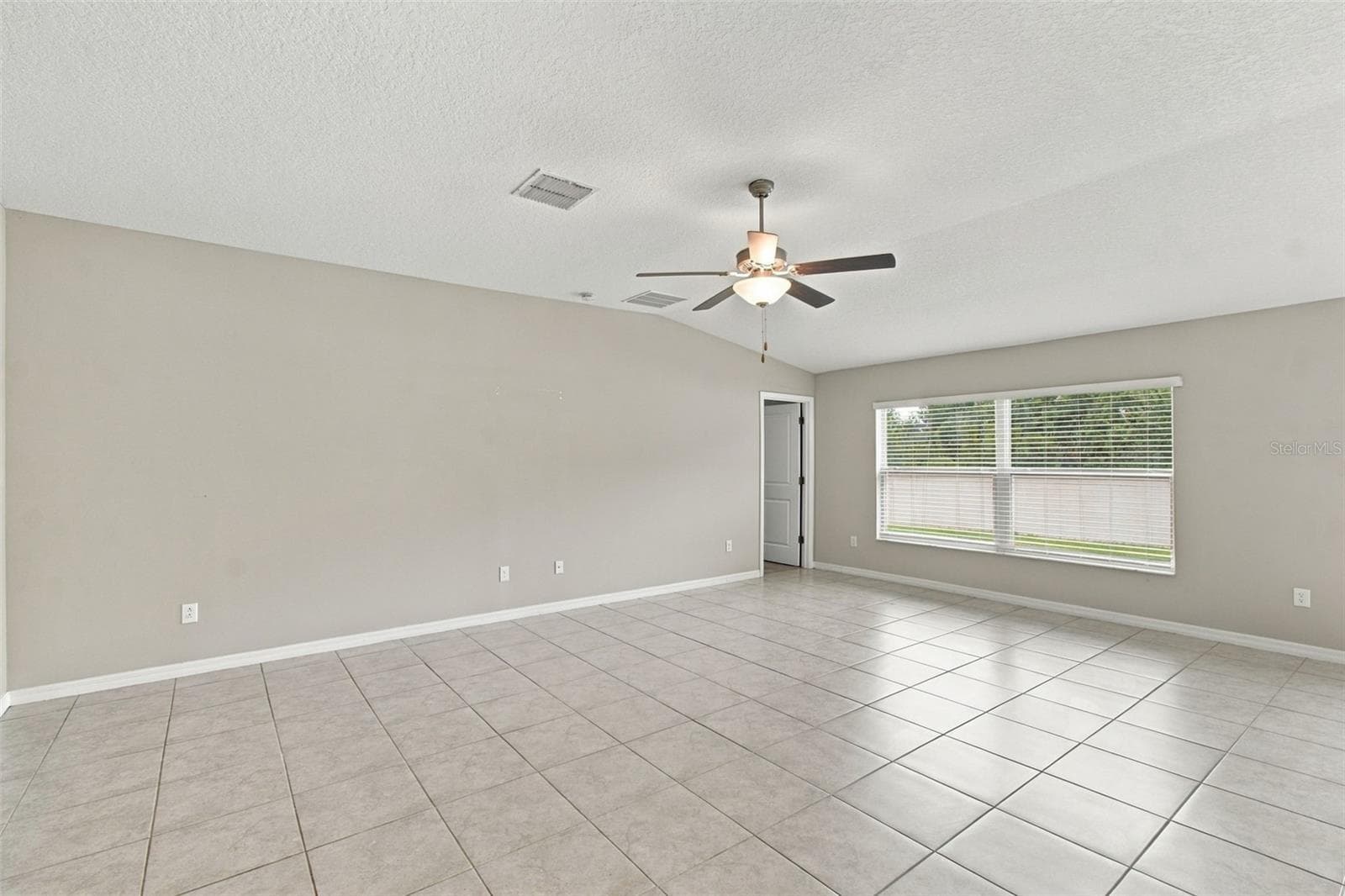 Single Family Residence at 12903 WILDFLOWER MEADOW DR, RIVERVIEW, photo 26 of 87