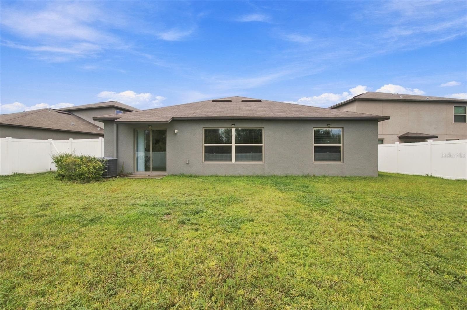 Single Family Residence at 12903 WILDFLOWER MEADOW DR, RIVERVIEW, photo 55 of 87