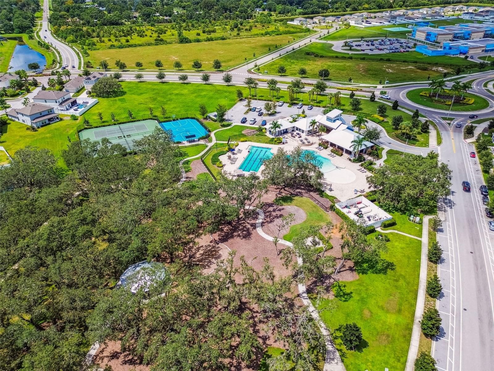 Single Family Residence at 12903 WILDFLOWER MEADOW DR, RIVERVIEW, photo 61 of 87
