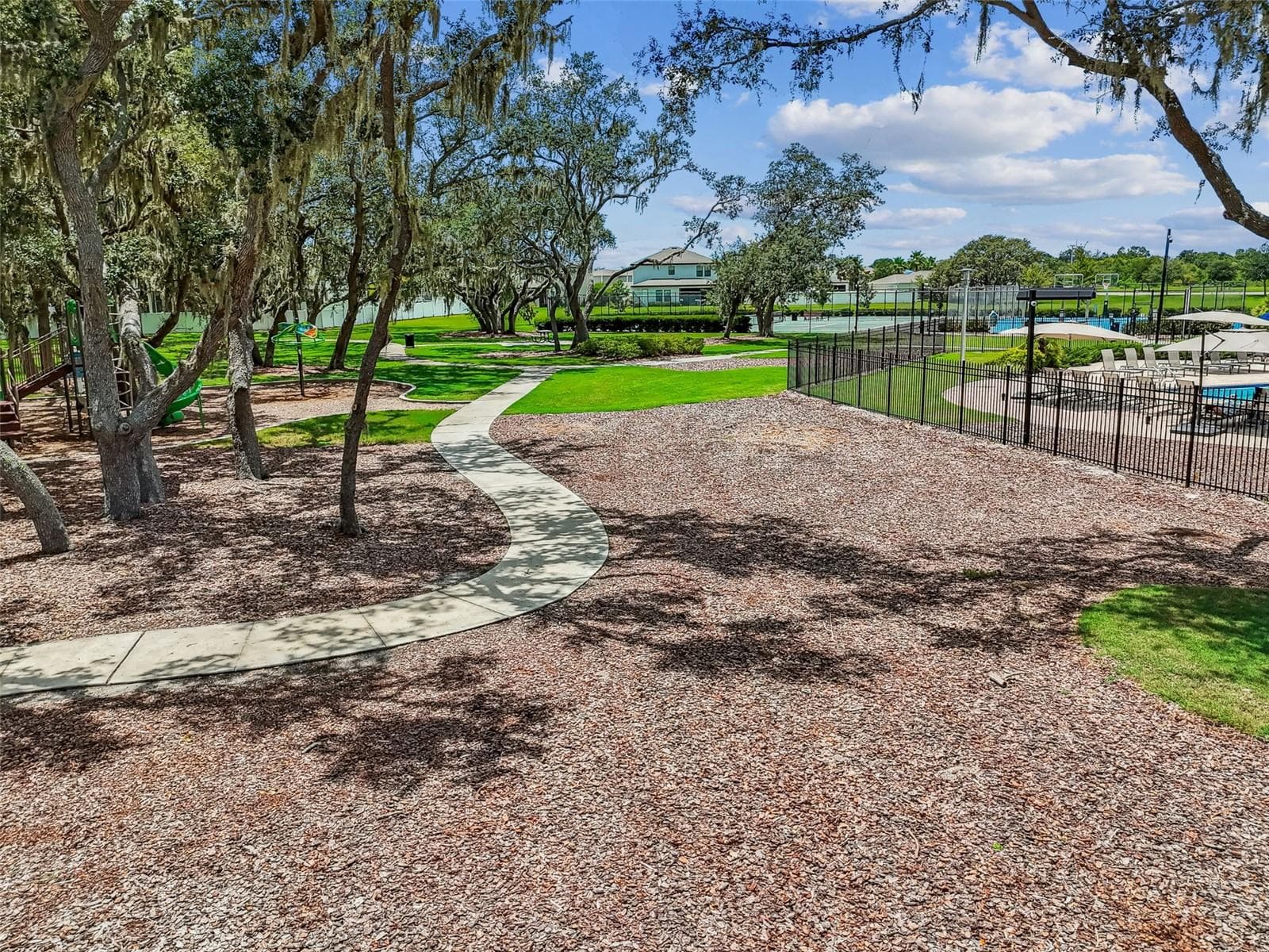 Single Family Residence at 12903 WILDFLOWER MEADOW DR, RIVERVIEW, photo 83 of 87